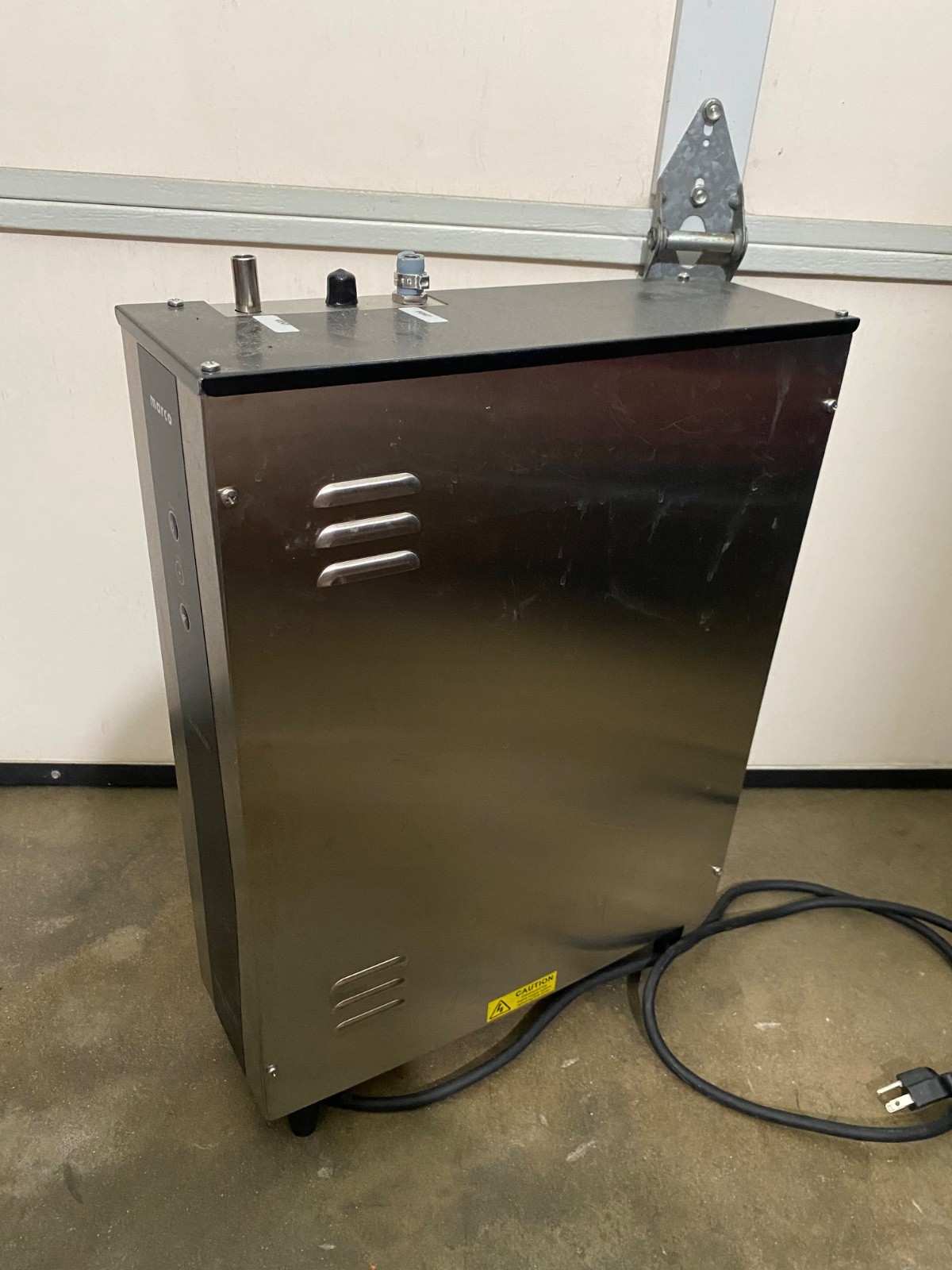 Used Marco Ecoboiler UC4 Under-Counter Hot Water Boiler with water inlet pipe