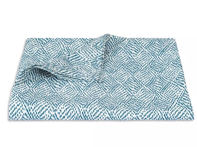 NIP Matouk Schumacher Duma Diamond Blue Tablecloth 70" x 126" 100% Linen