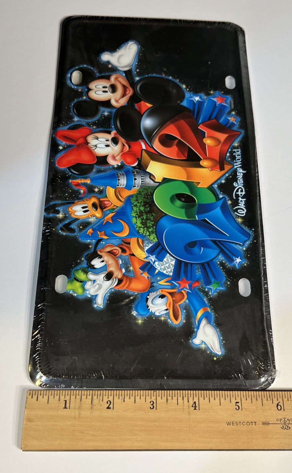 Walt Disney World 2012 License Plate Car Tag WDW Souvenir Mickey & Friends NIP