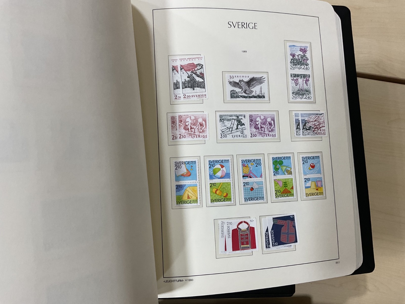 Sweden stamps. 1970 - 2008. 2 Light house albums. G/208*