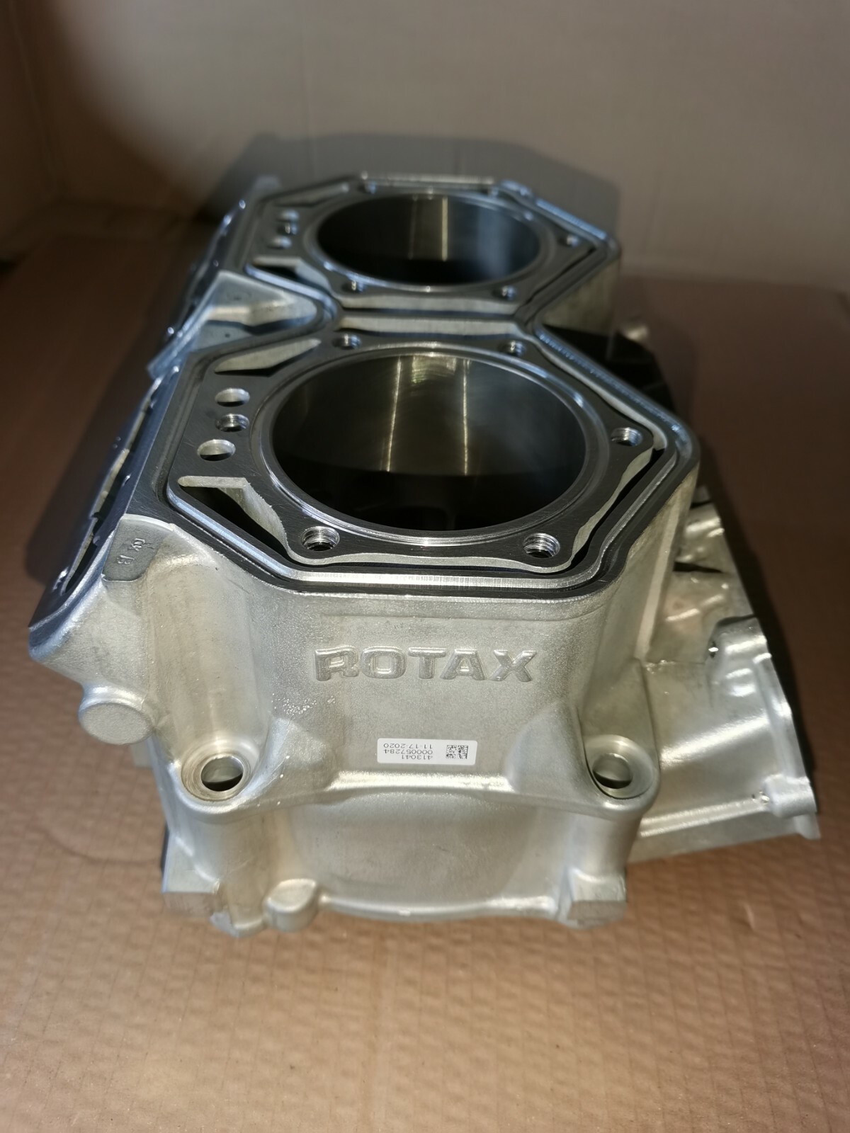 Brand New "Genuine" BRP Skidoo Cylinder 800 ETEC MXZ XRS Summit 420413041 