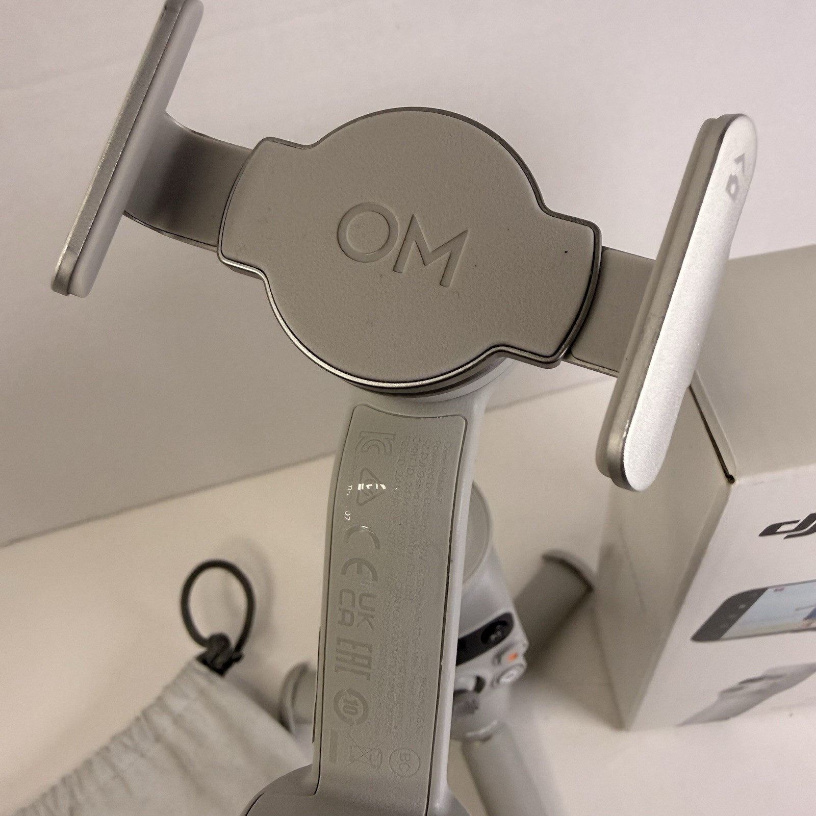 DJI Osmo Mobile 7 Smartphone Gimbal Stabilizer – Gray – Tested – w/ Box USED