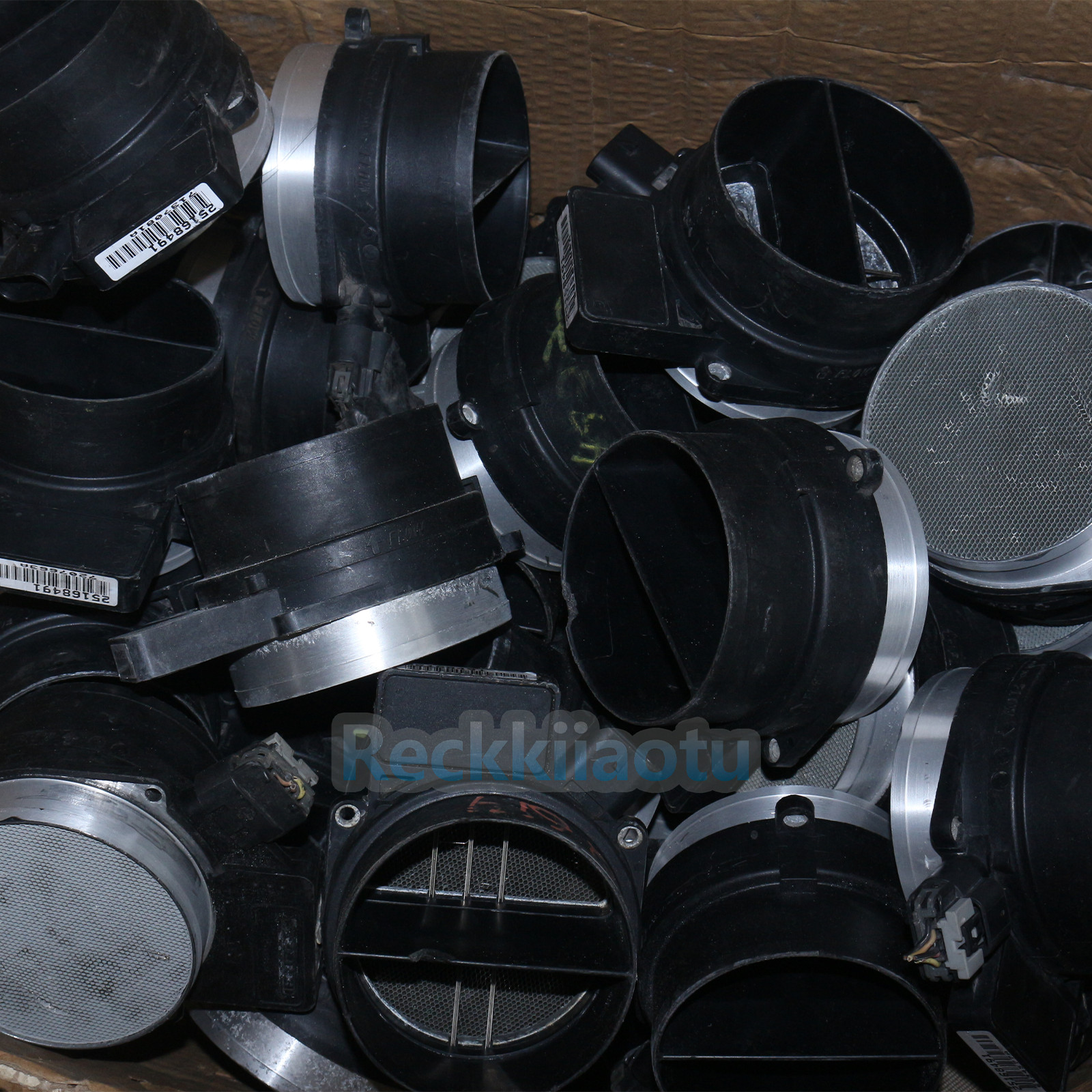 OEM Mass Air Flow MAF Sensor for Silverado 1500 2500 3500 25168491, 15904068