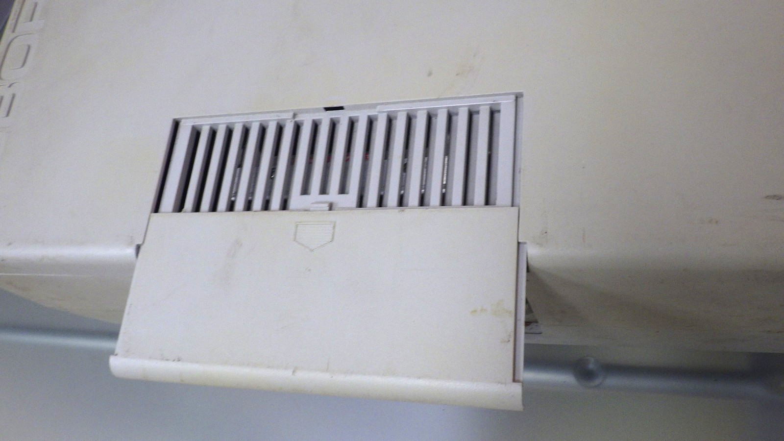 Vtg OSBORNE 1 OCC Portable Computer PC w/ Floppy Disks *Parts Repair Not Working