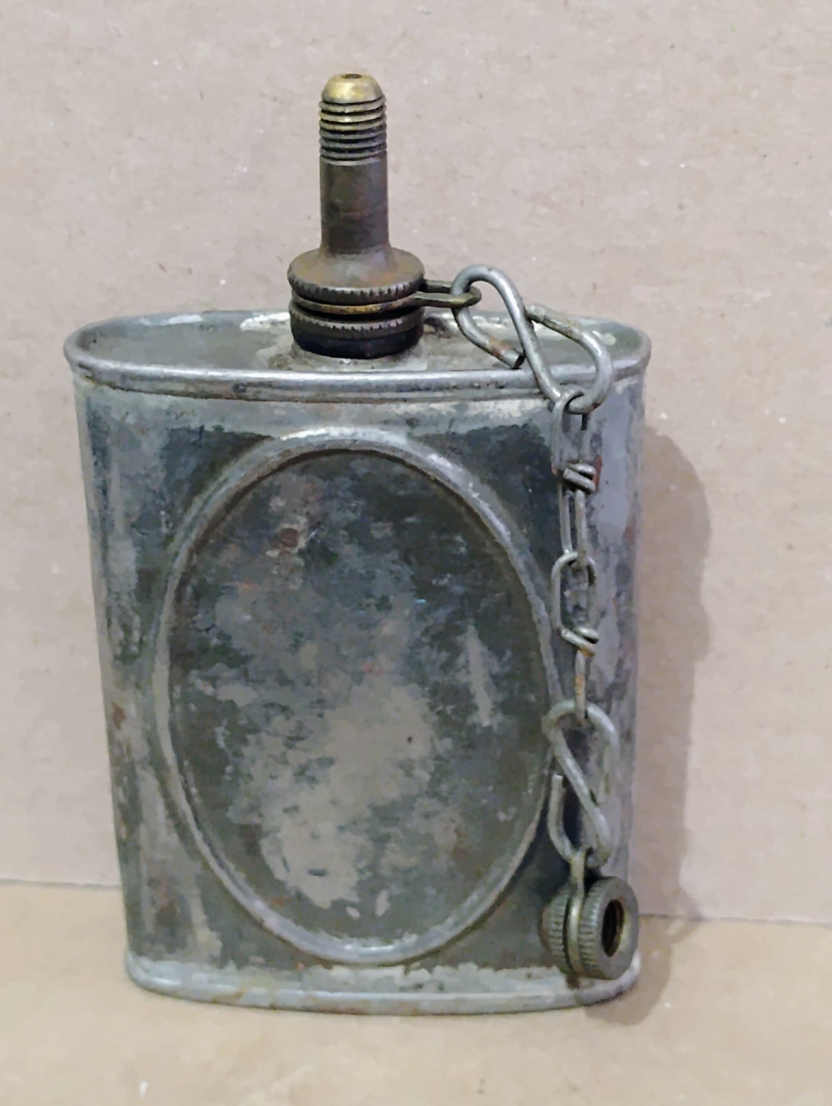 Vintage WWII US ARMY Military Gun Rifle Gunner Oiler Oil Flask Can w/Cap & Chain