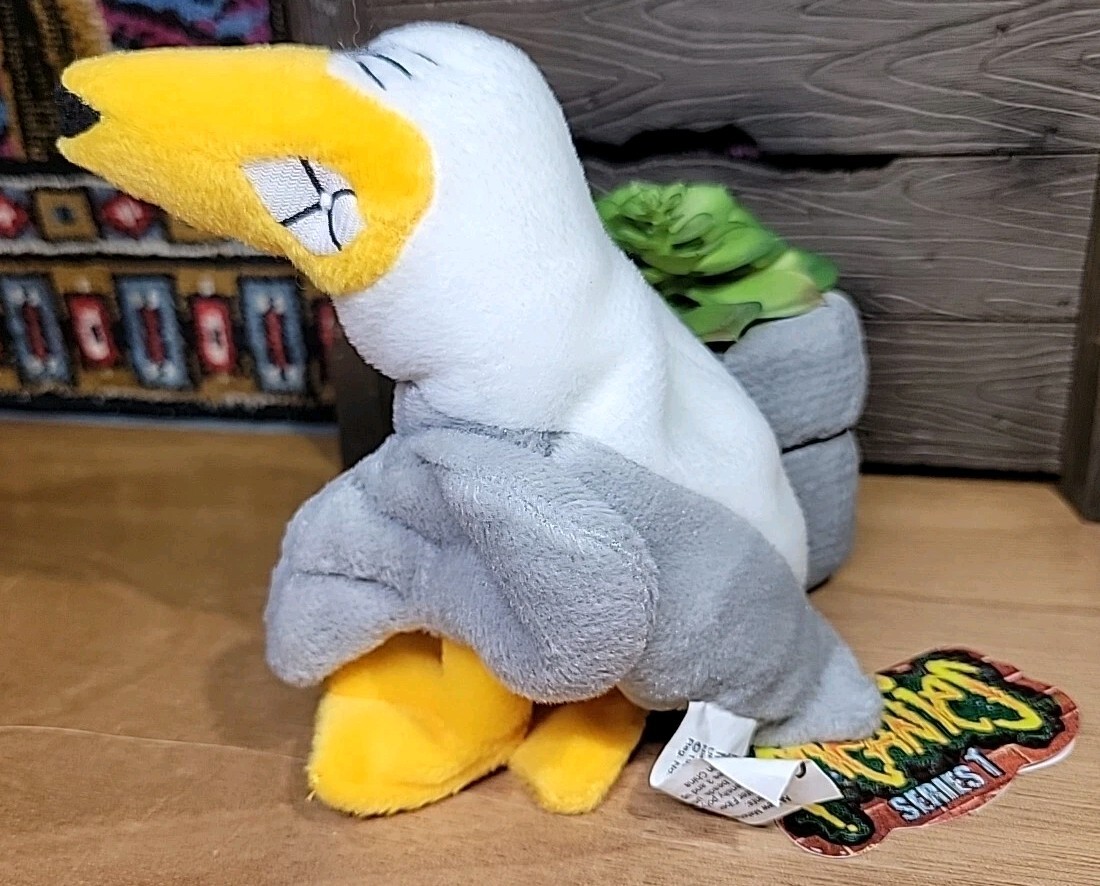 New 1997 Meanies Beanie Peter Gotta Peagull Crude Toilet Plush Series 1