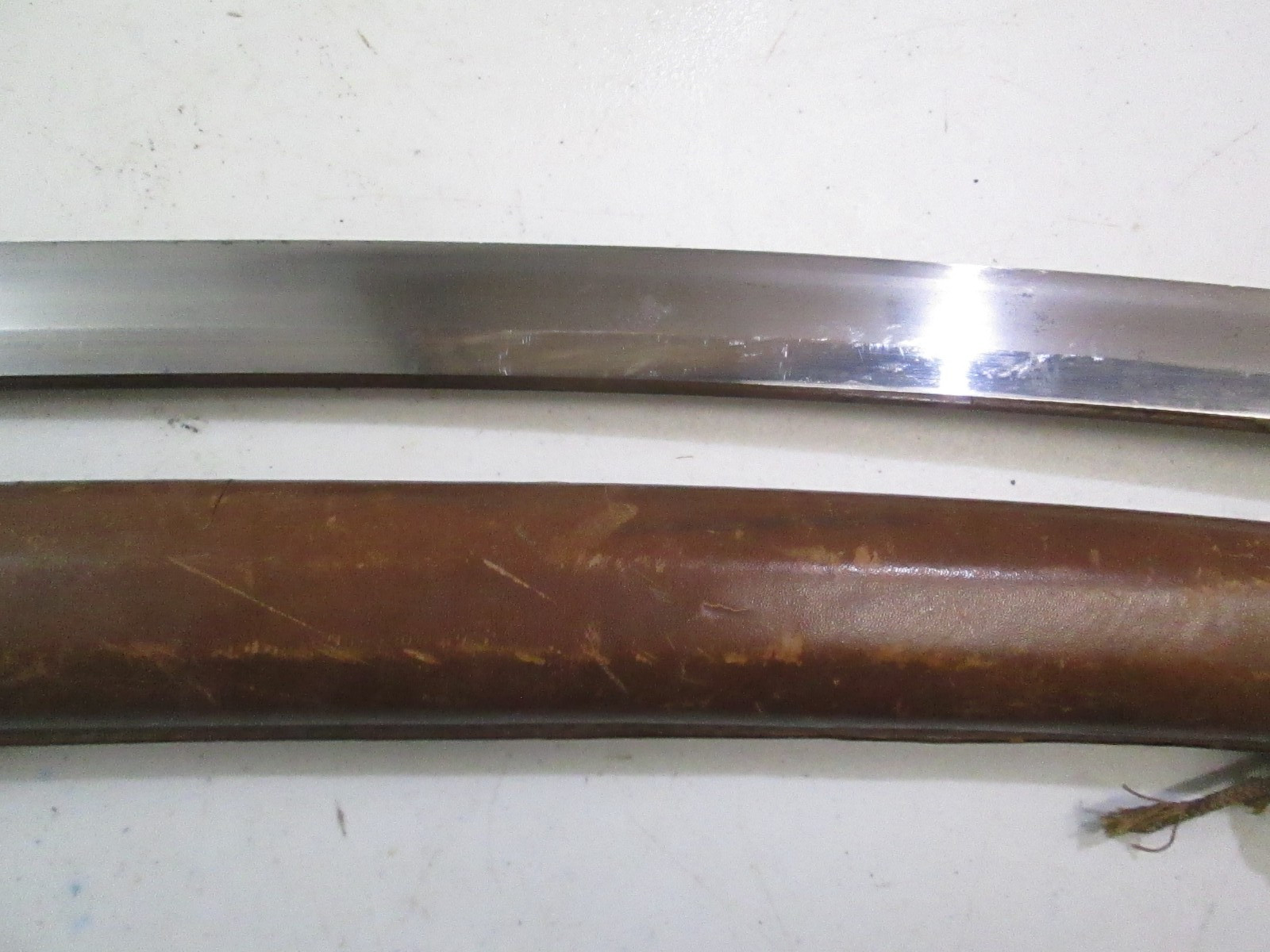 OVER 300 YEARS JAPANESE KATANA SAMURAI SWORD & SCABBARD SIGNED SHIMOSAKA #W44