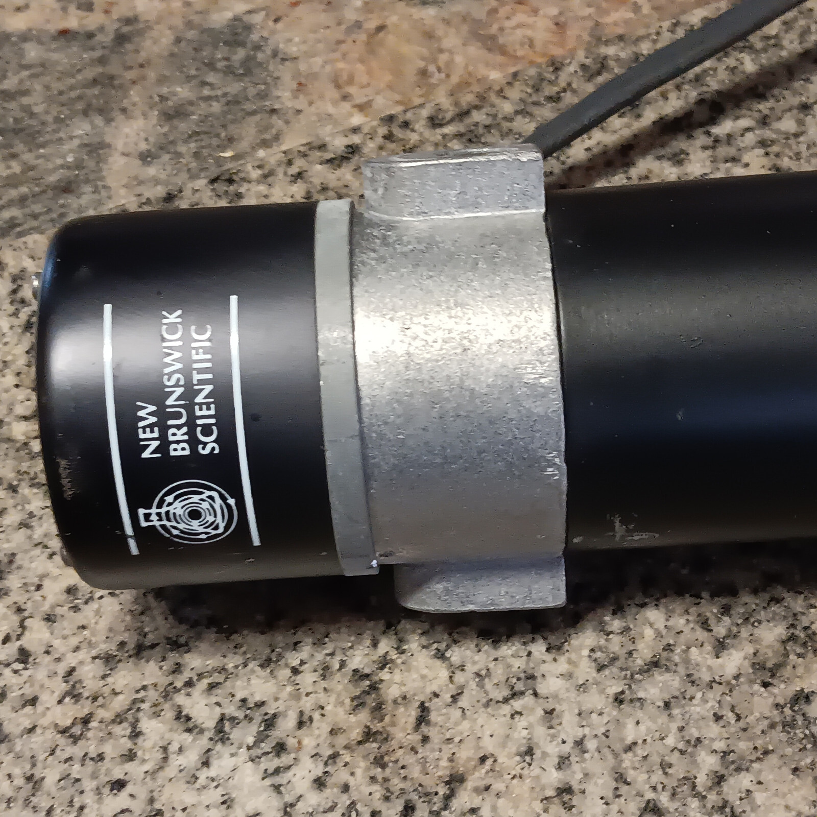 NEW BRUNSWICK SCIENTIFIC BIOFLO FERMENTOR MOTOR AGITATOR MIXER