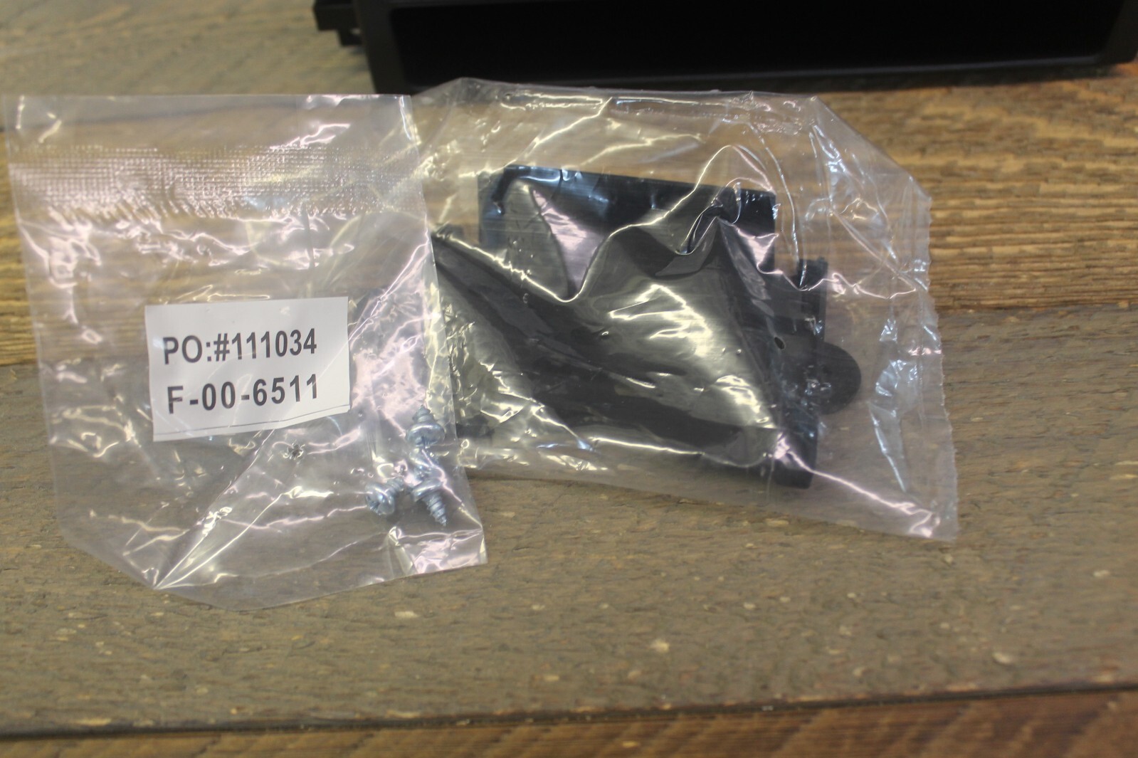 Metra 99-6511BB In-Dash Installation Kit for Select 2007-08 Chrysler/Dodge #N30P