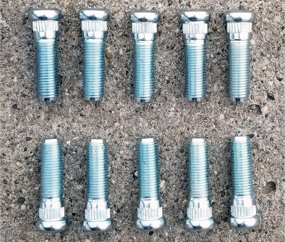 GM 8.2" 10-Bolt (Chevy) C-Clip Axle Shafts - 28 Spline - 1964-1967 Chevy II Nova