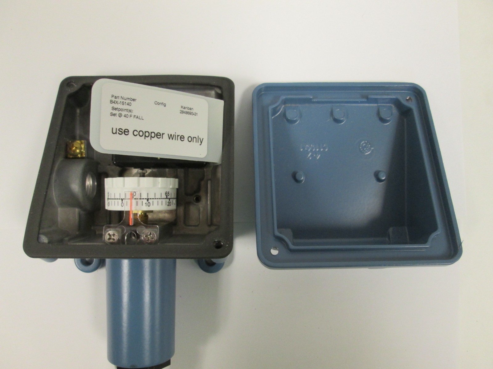 THERMON, B4X-15140, RANGE 15-140 F, 2-1/2" PROBE, COPPER WIRE ONLY, SURPLUS