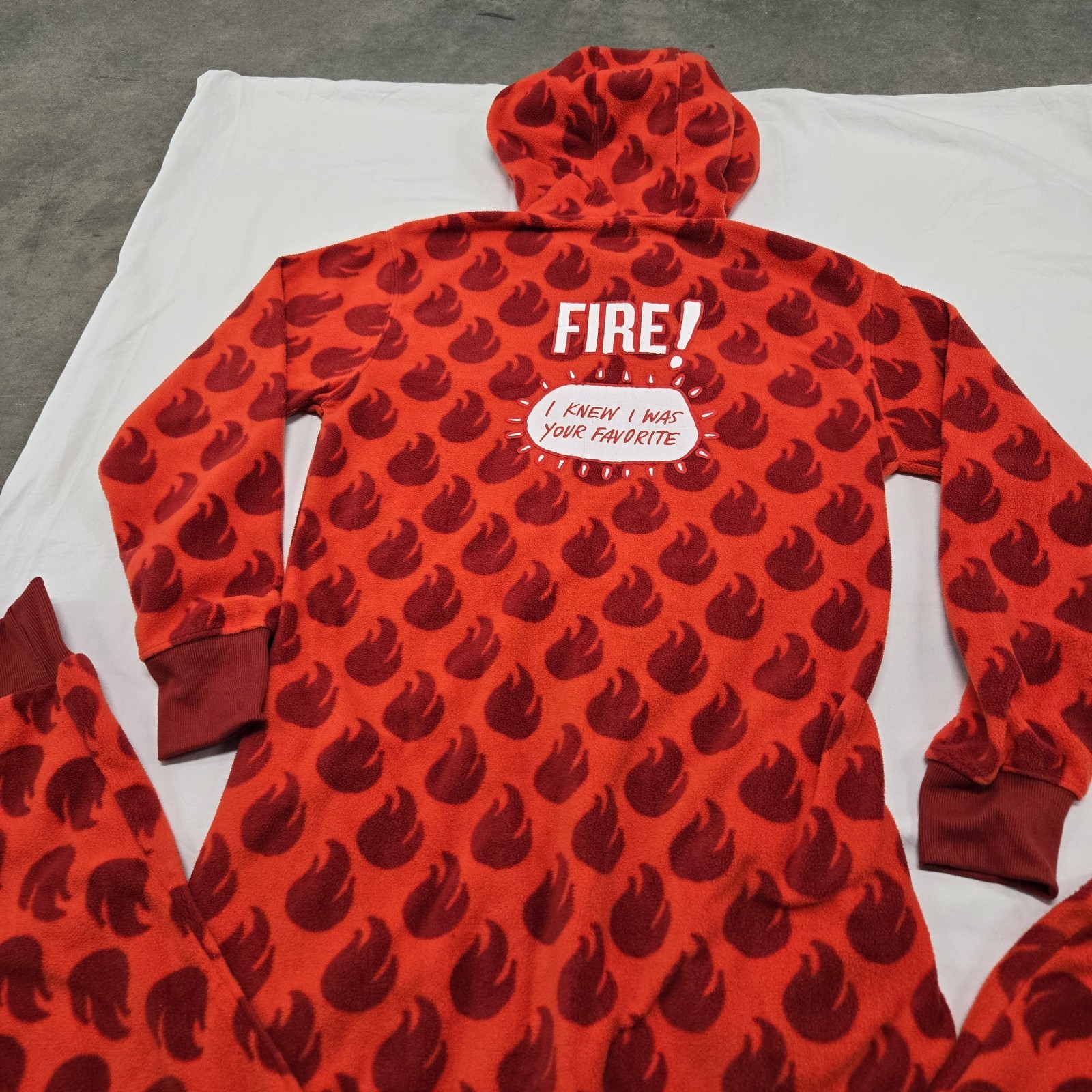 EUC Adults LARGE Taco Bell Fire Hot Sauce x Tipsy Elves Jumpsuit Pajamas One Pc.