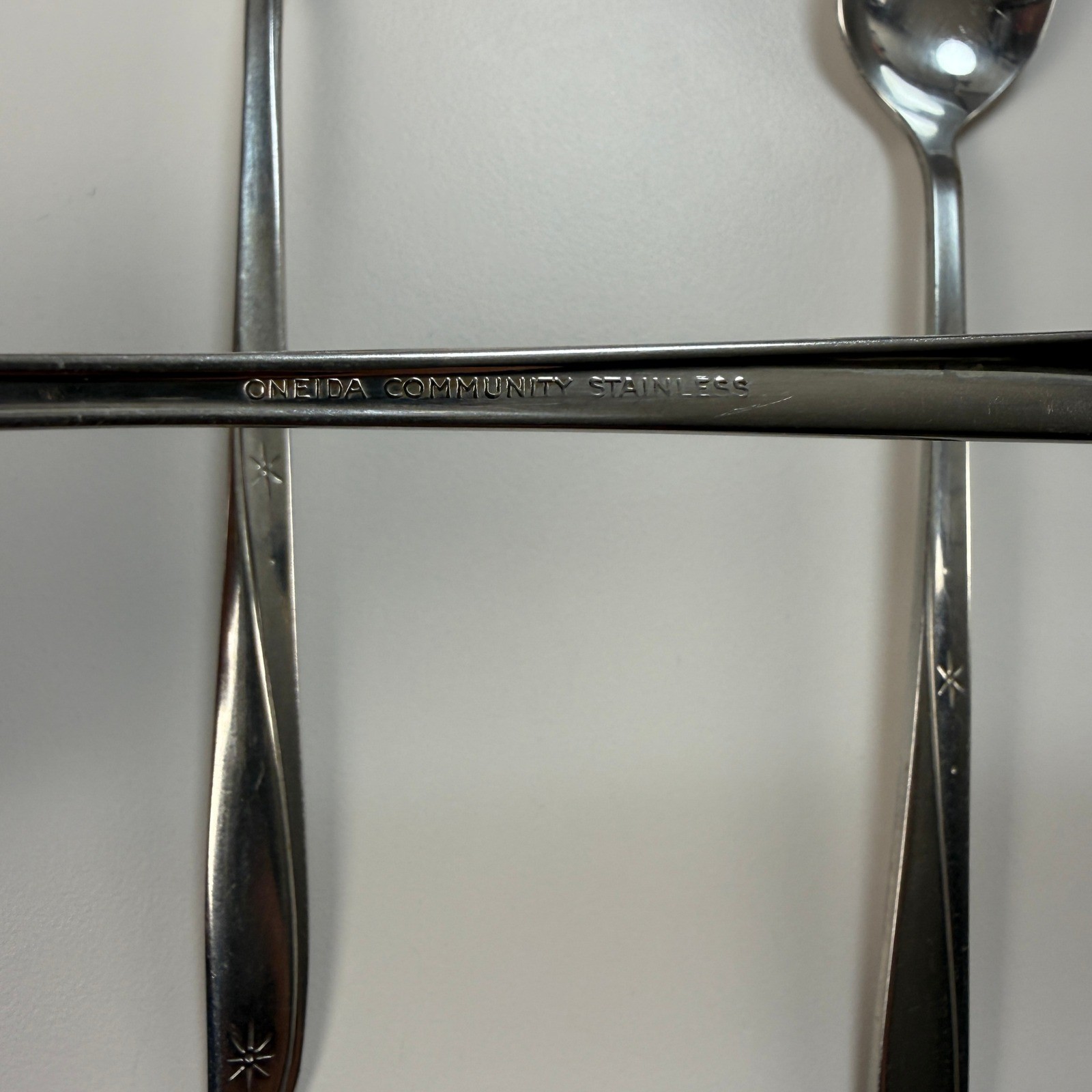 4 Iced Tea Spoons Oneida Community Twin Star Atomic Starburst MCM Stainless 7.5"