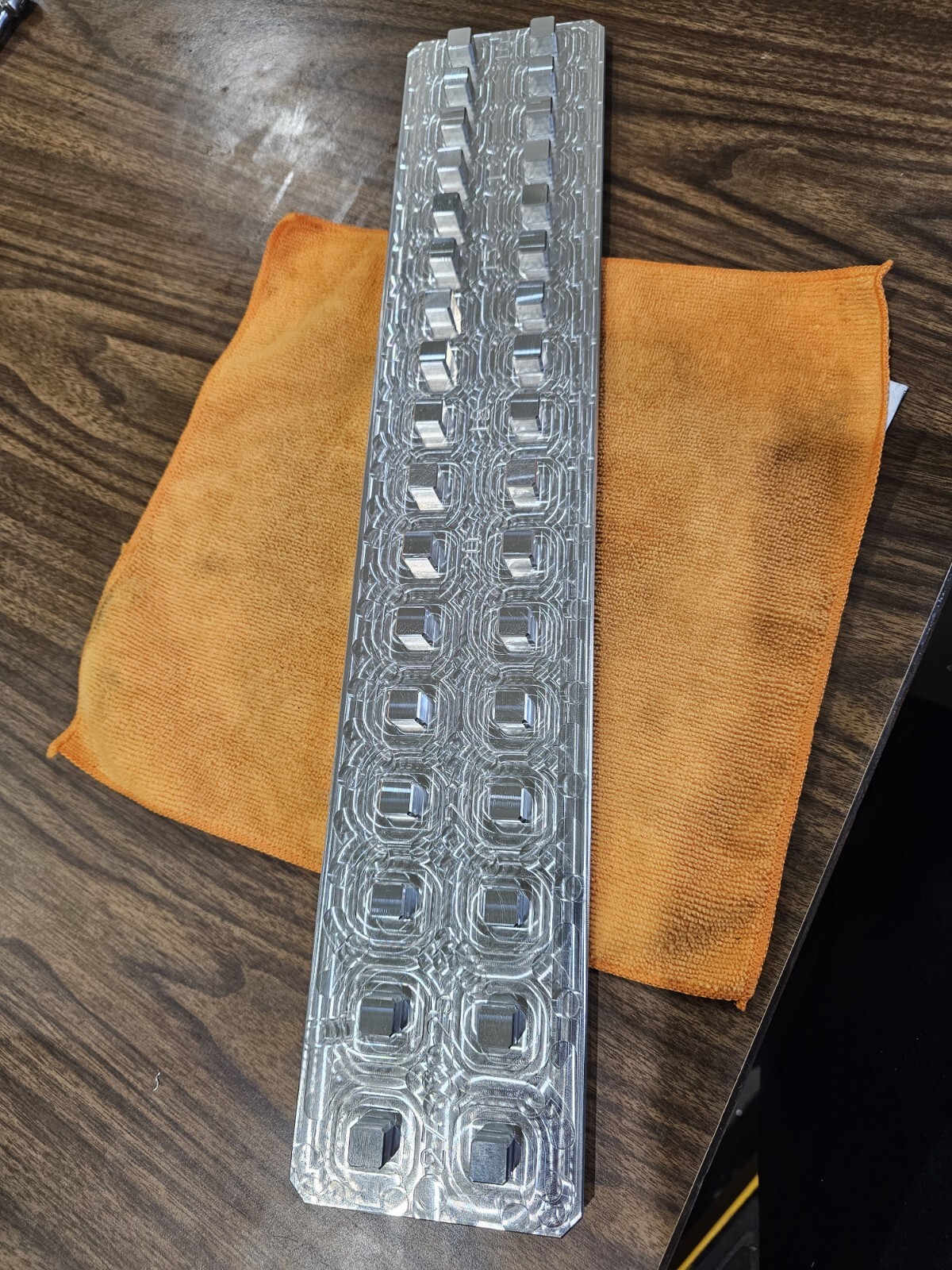 1/2 Drive Socket Organizer 2 Row 10-27, SKIPS 26 METRIC - TOOLBOX BILLET