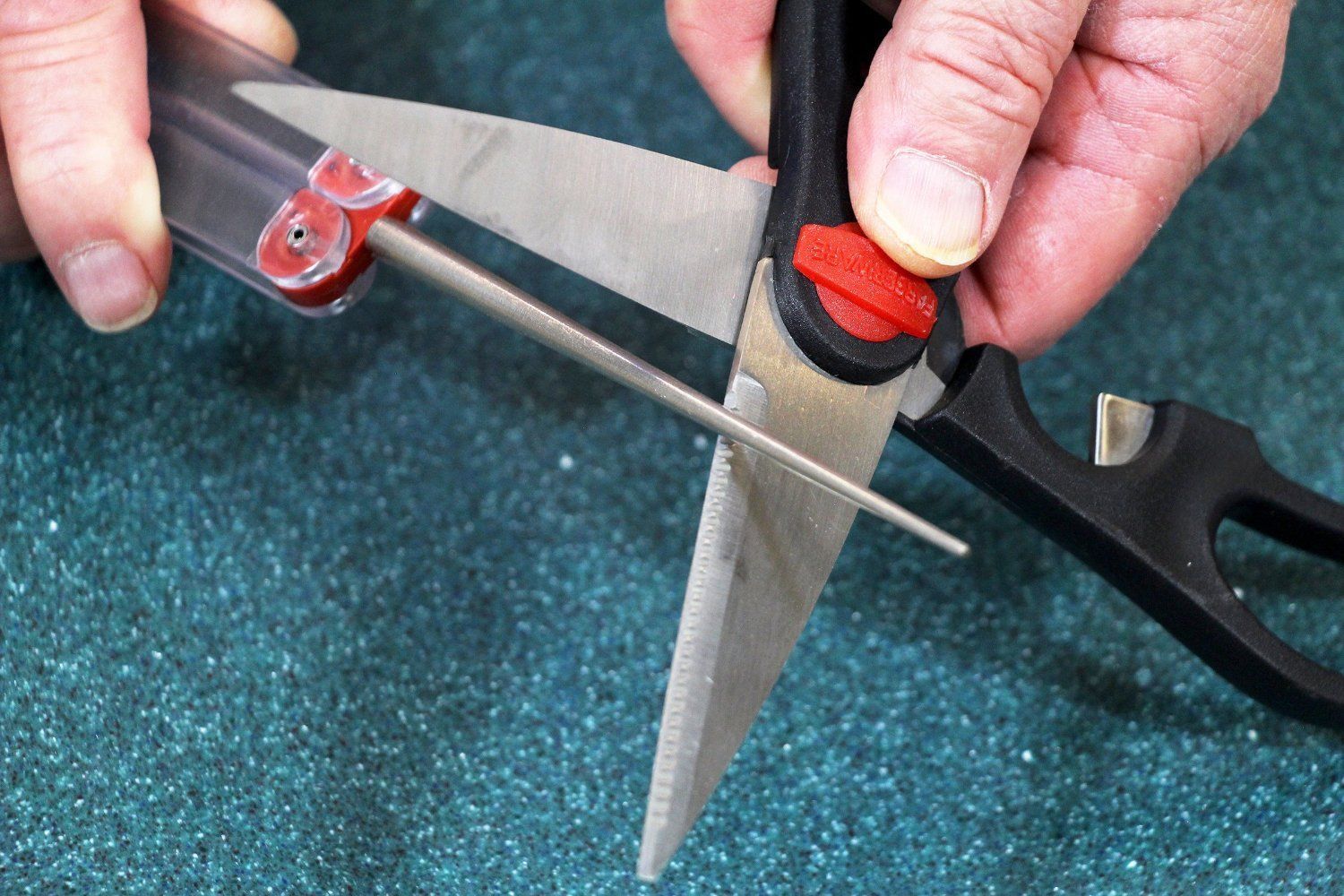 DMT Diafold Diamond Knife Sharpener Serrated 4" Conical Rod Fine Grit w/600 Mesh