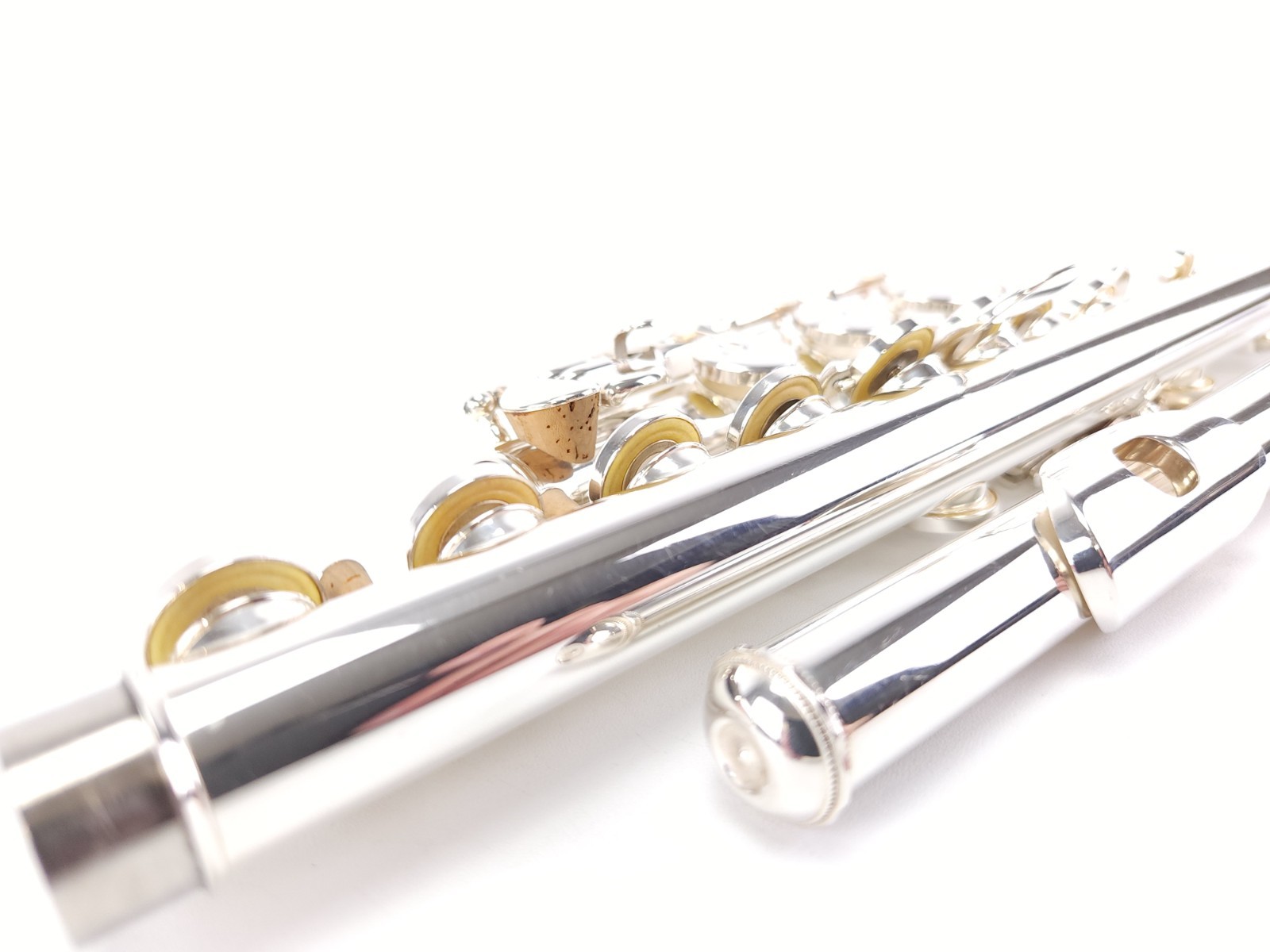 Pearl 665 Open Hole Silver Head Intermediate Stepup B Foot Flute Reconditioned++