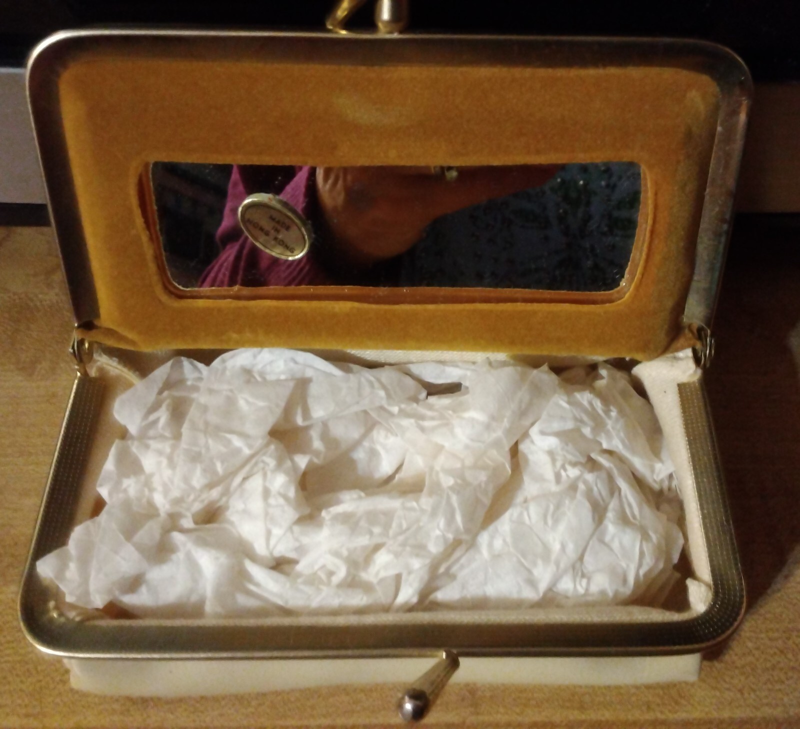 Vtg FLORIDA Souvenir Travel Manicure Sewing Kit Cigarette Makeup Lipstick Holder