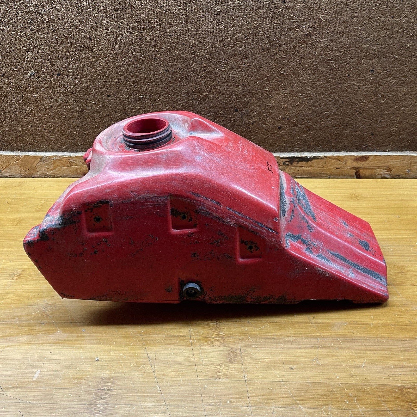 HONDA OEM 1986 86 1987 87 TRX250R TRX 250 R FOURTRAX GAS FUEL TANK #2