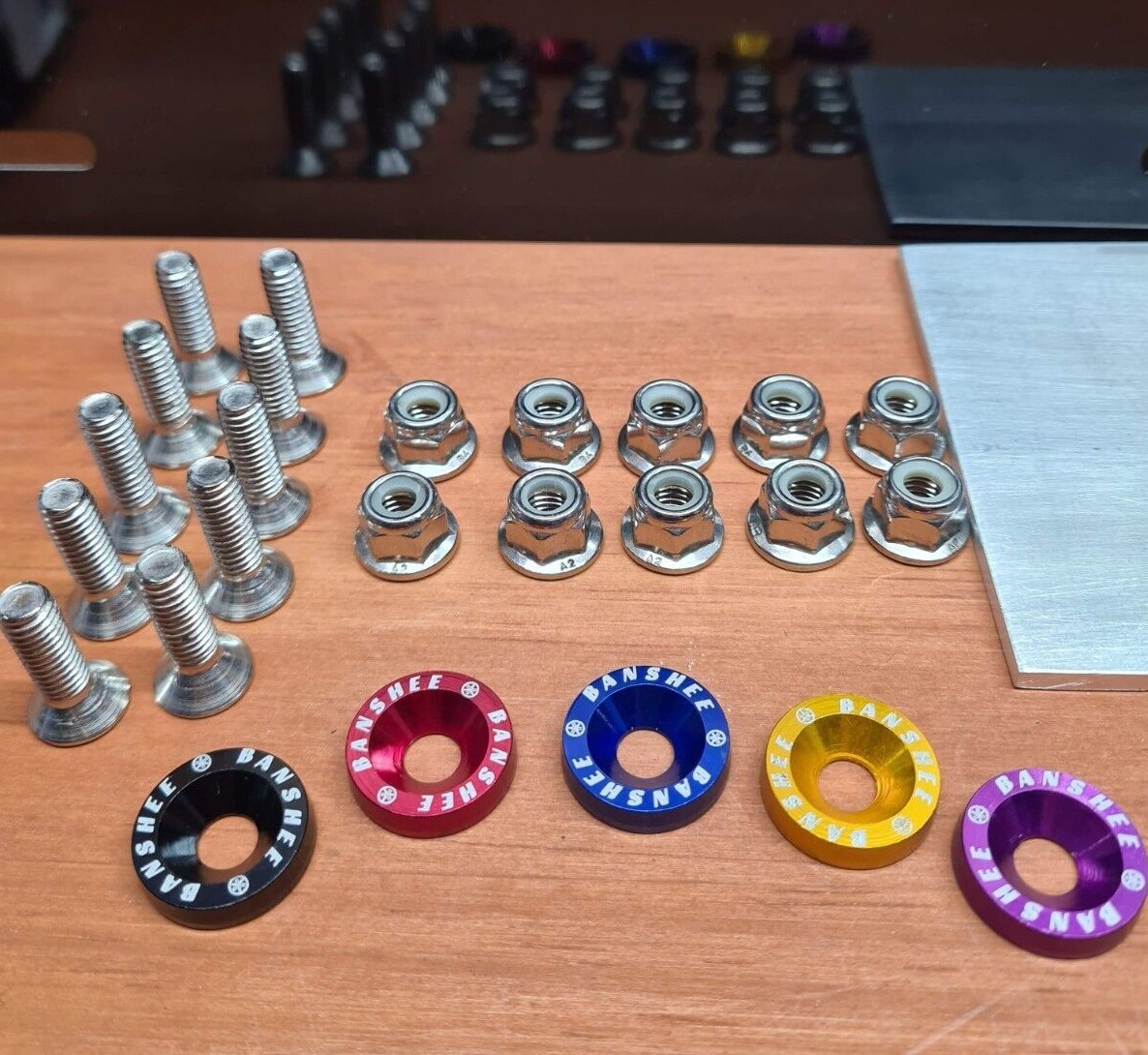 Yamaha Banshee Screws Bolts Washer Body 10 Pcs and Ruber Lock Nuts