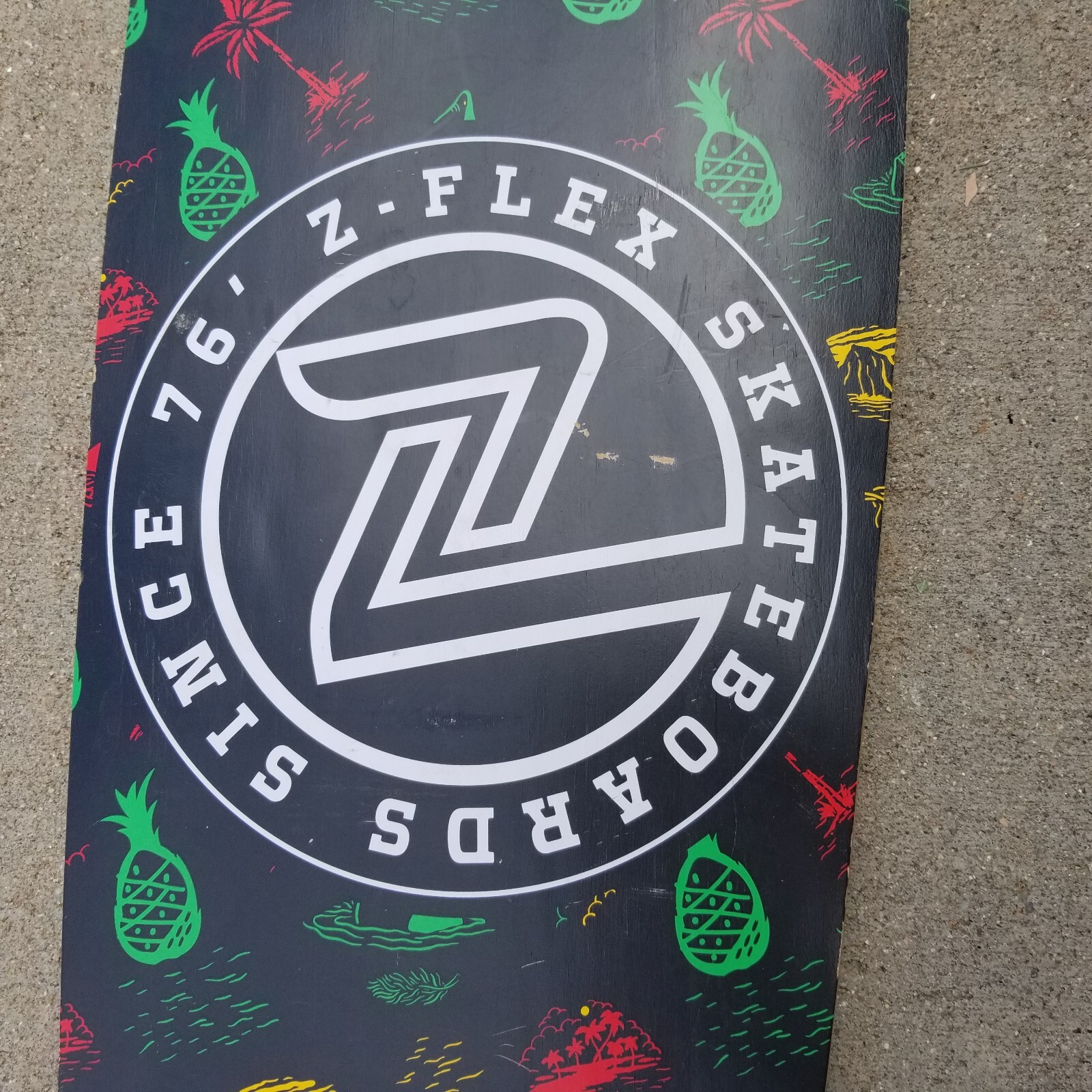 Z-FLEX Longboard 39.5” x 9 1/2” Complete w/ Deck Trucks Wheels