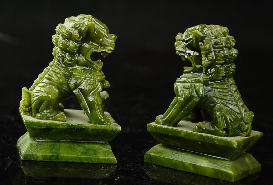 Exquisite Pair Chinese Green Jade Fengshui Foo Fu Dog Guardion Door Lion Pair