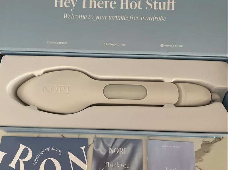 NORI Press Steam Iron White