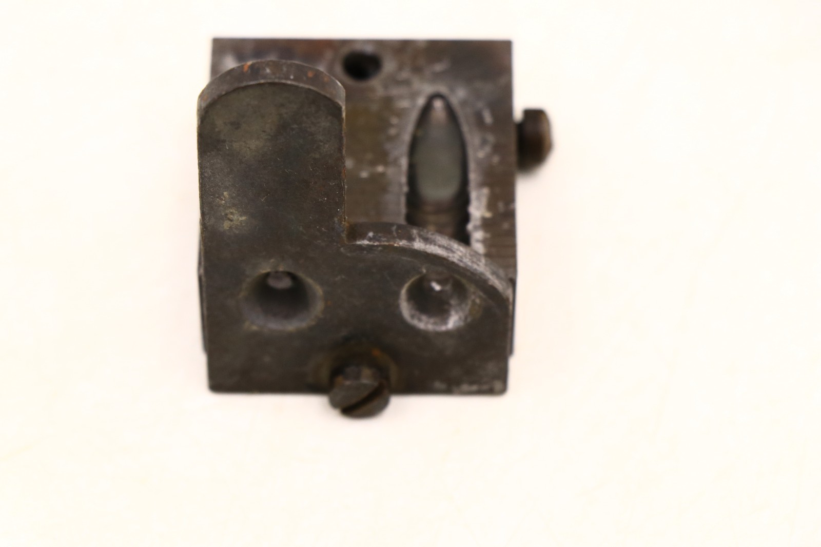 RARE .311 Bullet Mold K-311-1140 Double Cavity USED