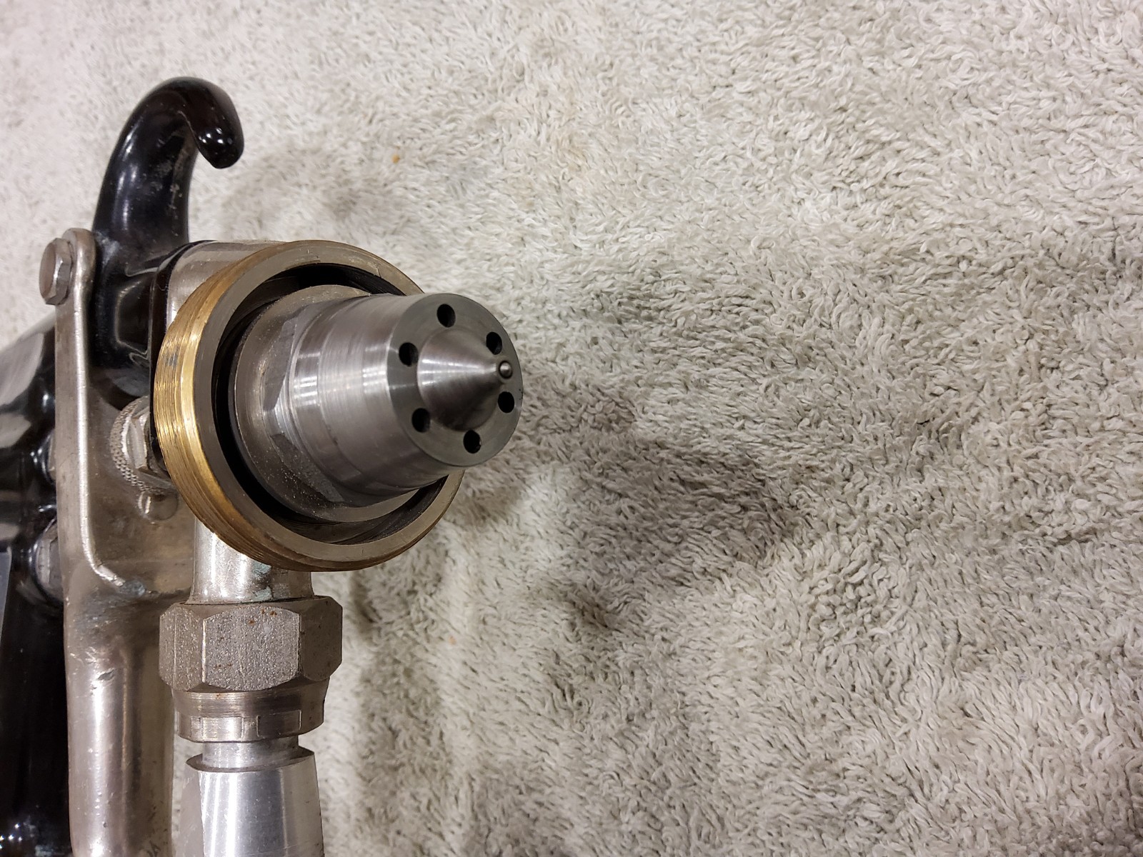 Binks Model 7 Spray Gun with Nozzle & New Sharpe Paint Canister