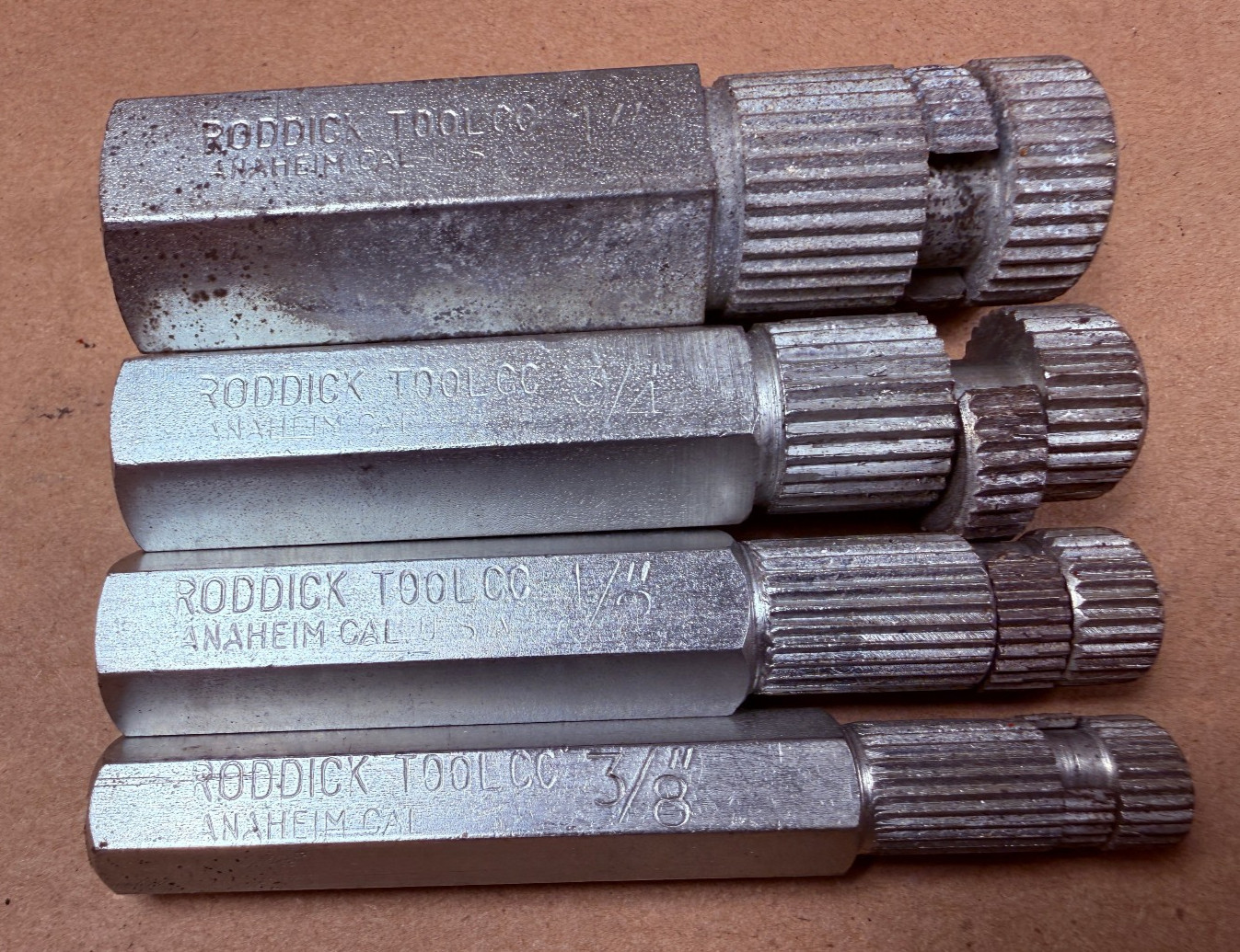 Vintage Roddick Tool 4-Piece 3/8" 1/2” 3/4” 1” Internal Nipple Extractor Set