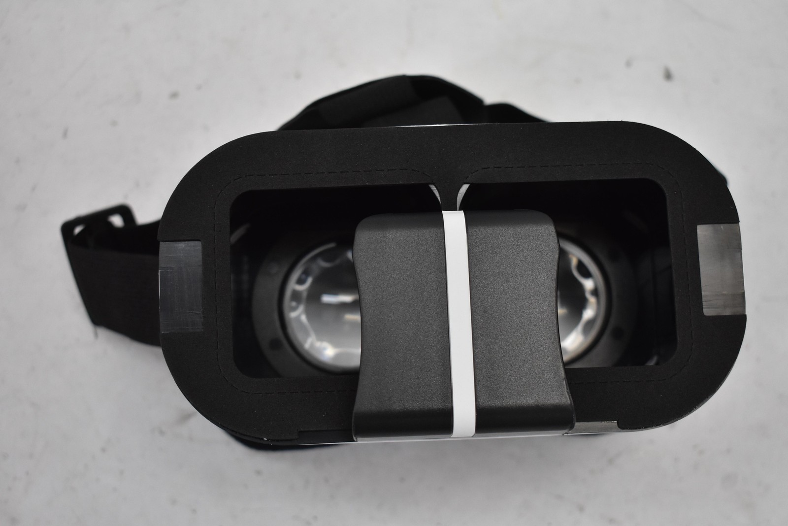 VRPARK V5 Virtual Reality Goggles Headset Black/White 3D Smartphone Adjustable