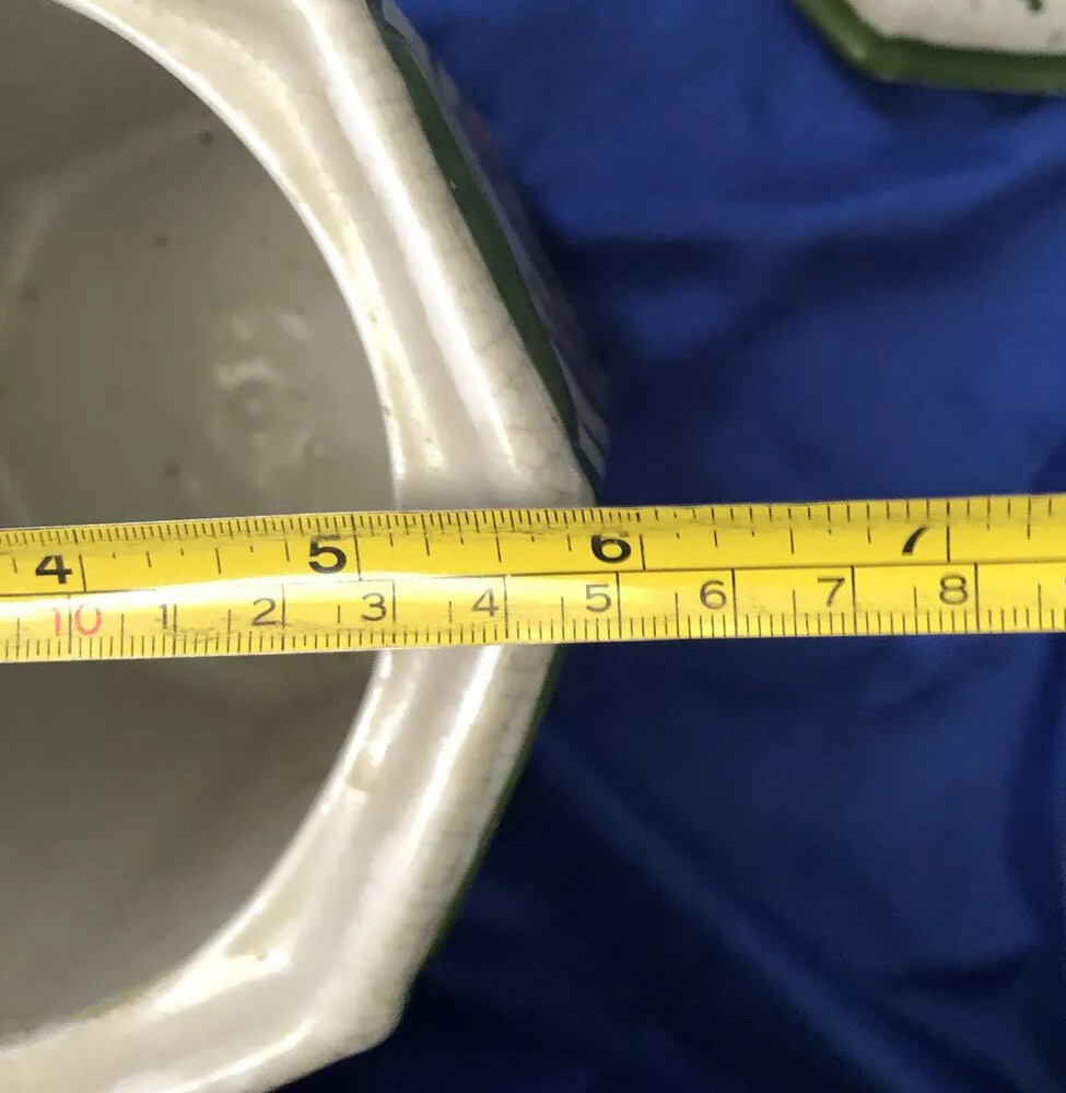 Chinese Porcelain Canister Lidded Jar ZHONGGUO ZHI ZAO Rare Colors On Pattern