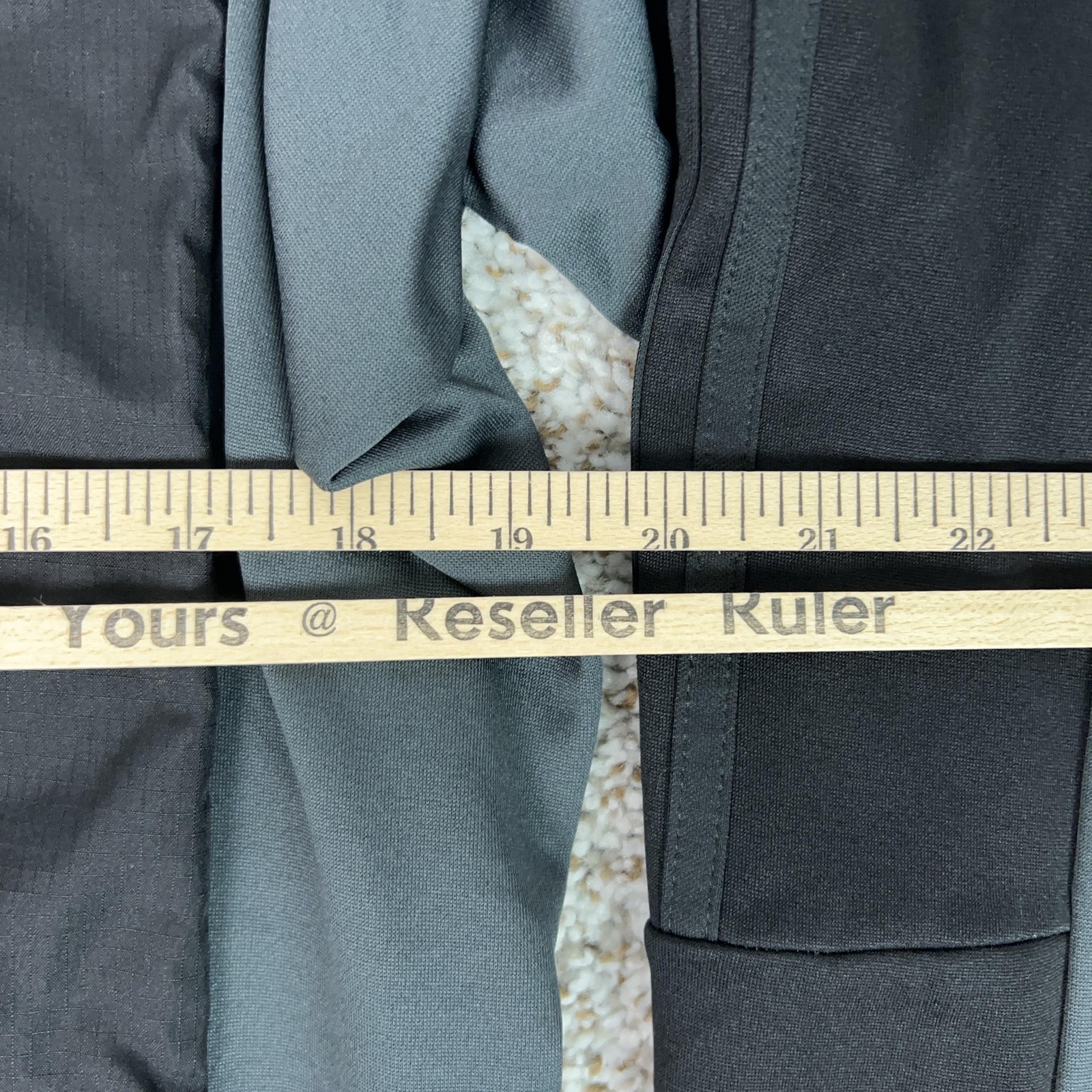 Minnesota United FC Sweatshirt Mens Small Black MLS Soccer Adidas Hooded Top