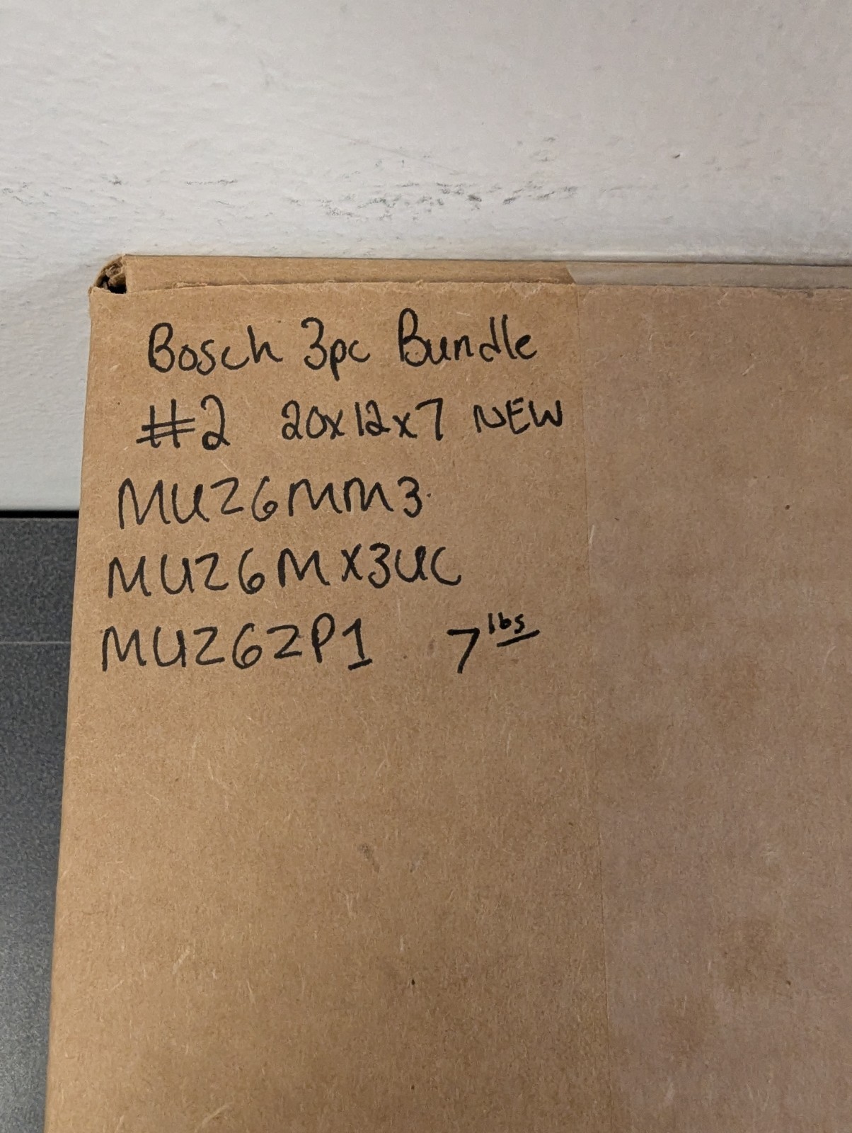 Bosch 3pc Bundle, Universal Mixer, Plastic Mixer Attachment, Citrus Press, New