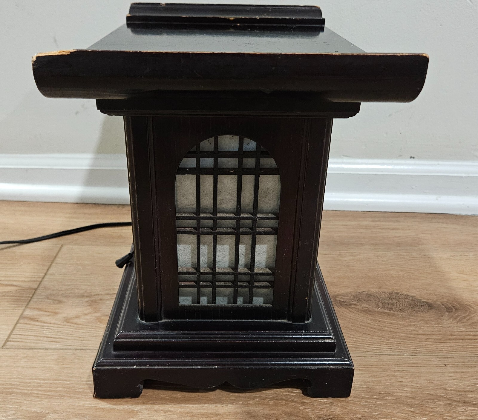 Vintage Asian 2 Bulb Setting Lamp – Buddhist Temple Japanese Shrine Pagoda WORKS