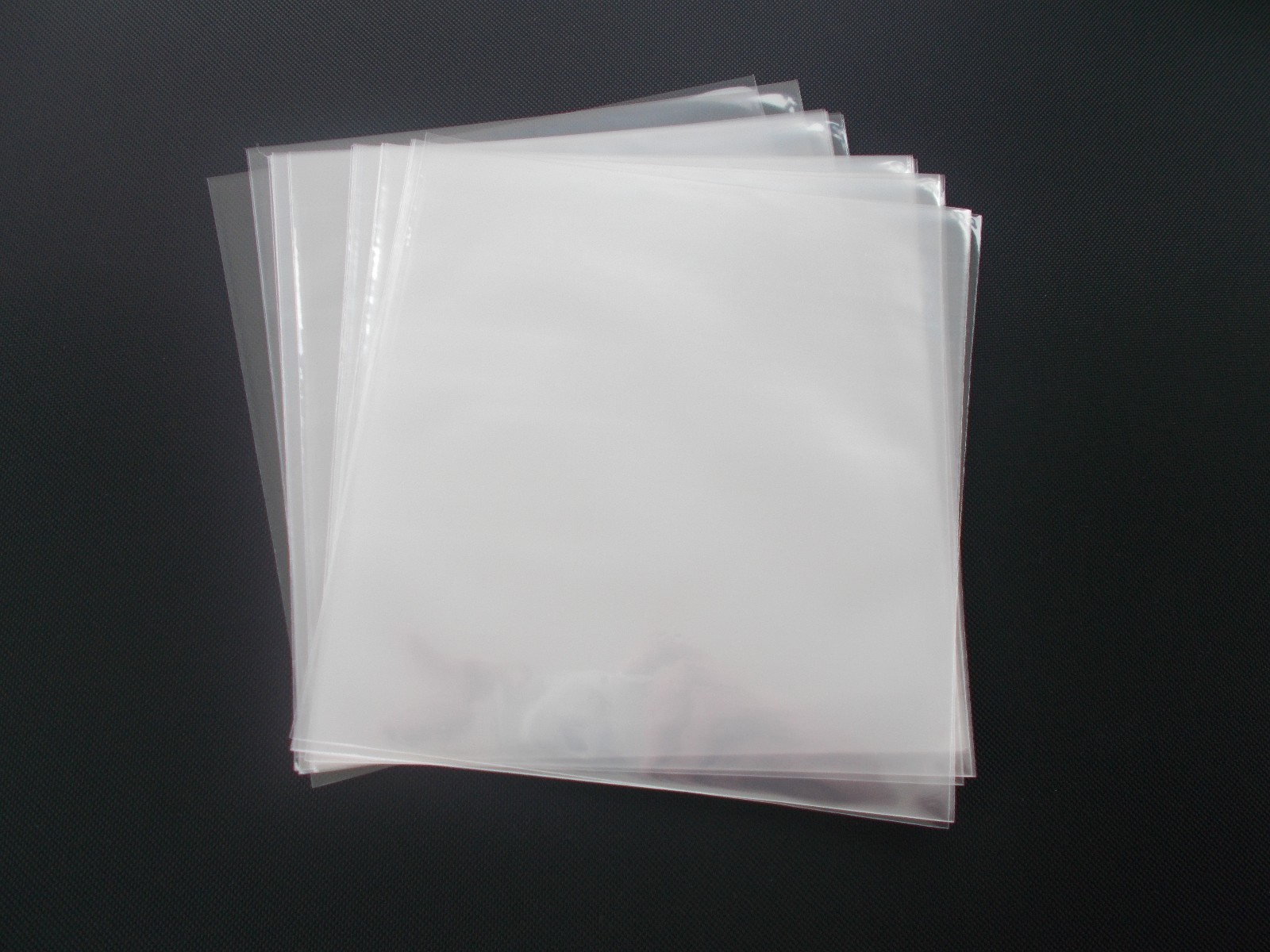 100 45 RPM Vinyl Record Album Sleeves Plastic Clear Polypropylene Outersleeve