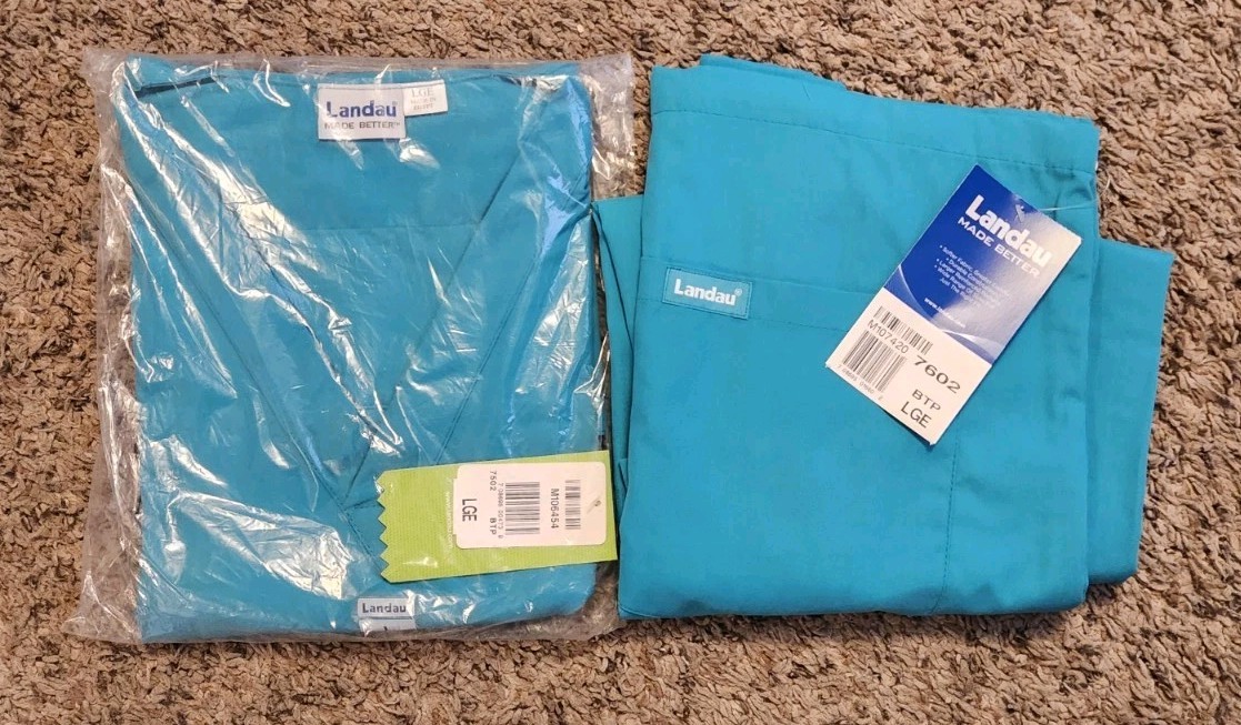 LANDAU NWT UNISEX REVERSIBLE 1 POCKET TOP 7502 & PANTS 7602 TEAL SCRUBS SET L
