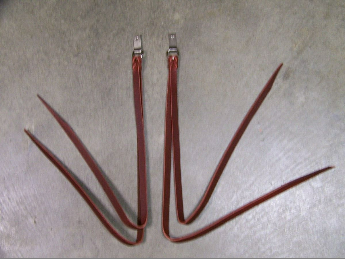 One Pair Leather Saddle Strings Clip & D-Ring Hardware 1/2" Wide Burgundy/Brown