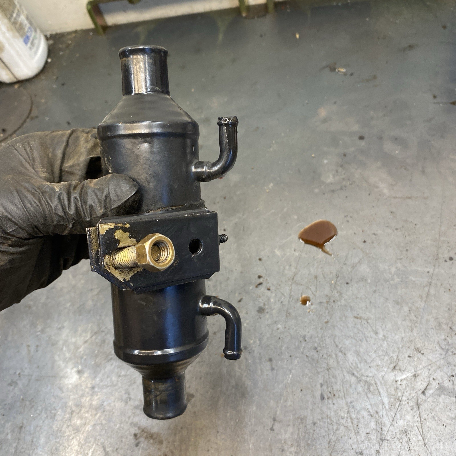 Genuine OEM Power Steering Oil Fluid Cooler 3851921 for Volvo Penta OMC Seakamp