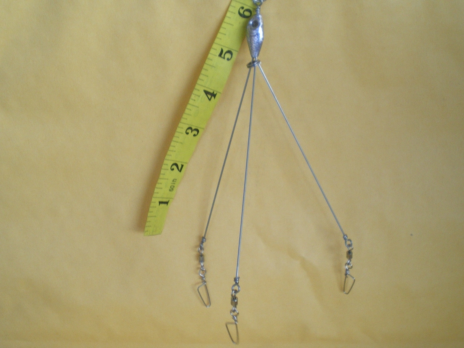 1 CRAPPIE,UMBRELLA,BASS RIG,TESTED IN ALABAMA, TX. 3 ARMS/.039 X 6"/UNPAINTED