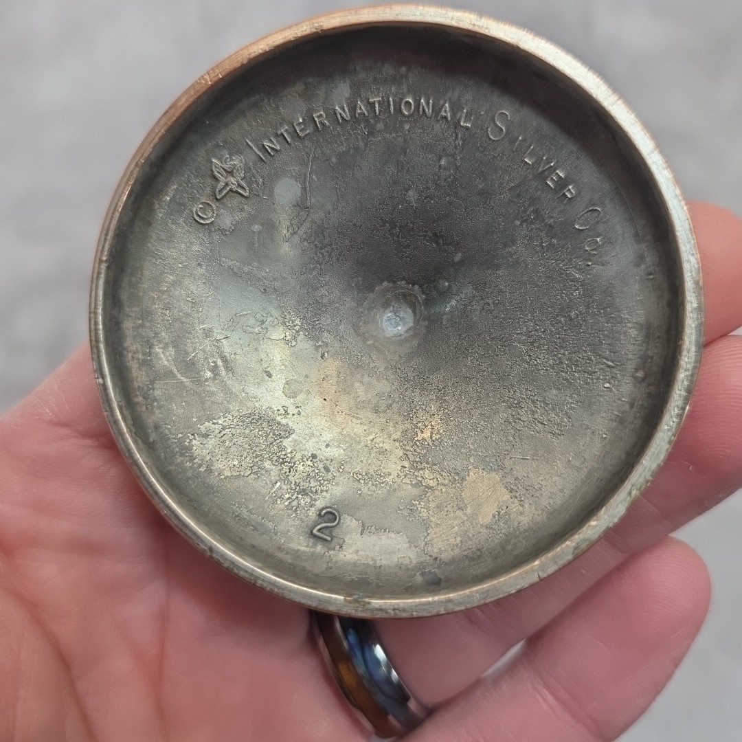 ANTIQUE International Silver Co. 98.2 SILVER GOBLET, CUP(tarnished) Handcrafted