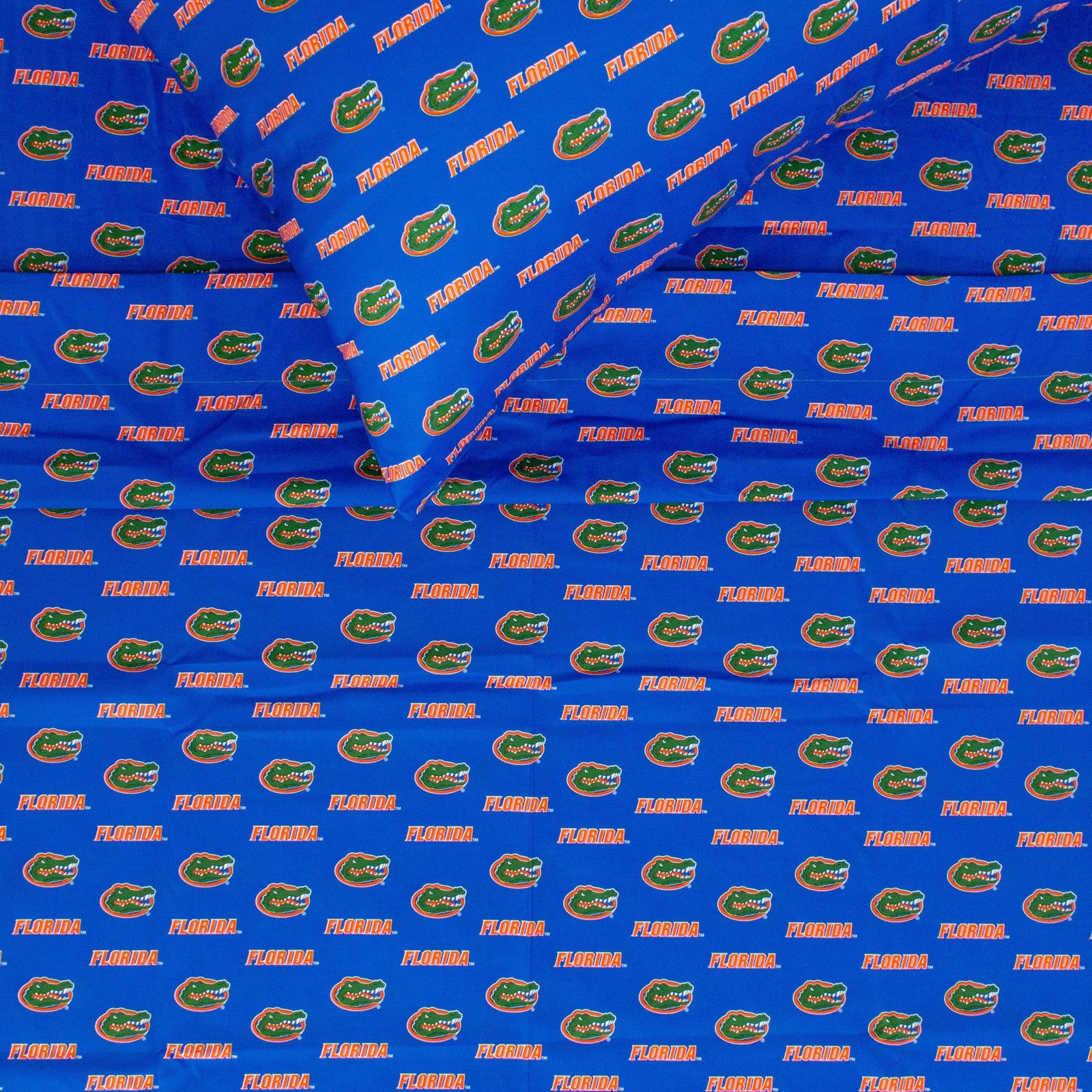 Everything Comfy Florida Gators Twin Sized 3 Piece Sheet Set, Team Color Back...