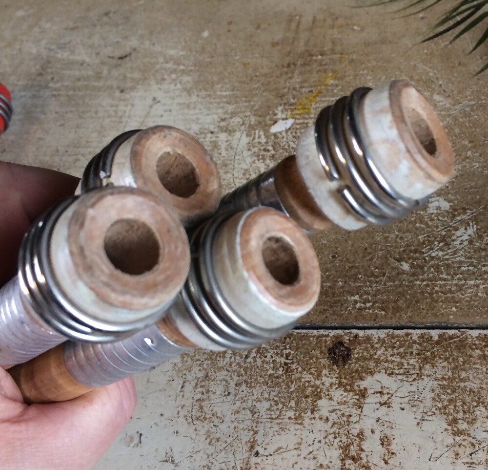 Lot of 12 Textile Mill Wooden Vintage Spools Bobbin Quills 7" Primitive Lot#RWB