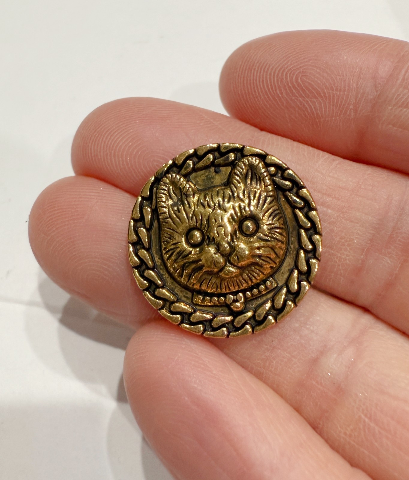 5pc Antiqued Bronze Vintage Cat Shank Metal Decorative Buttons 20mm 3/4"