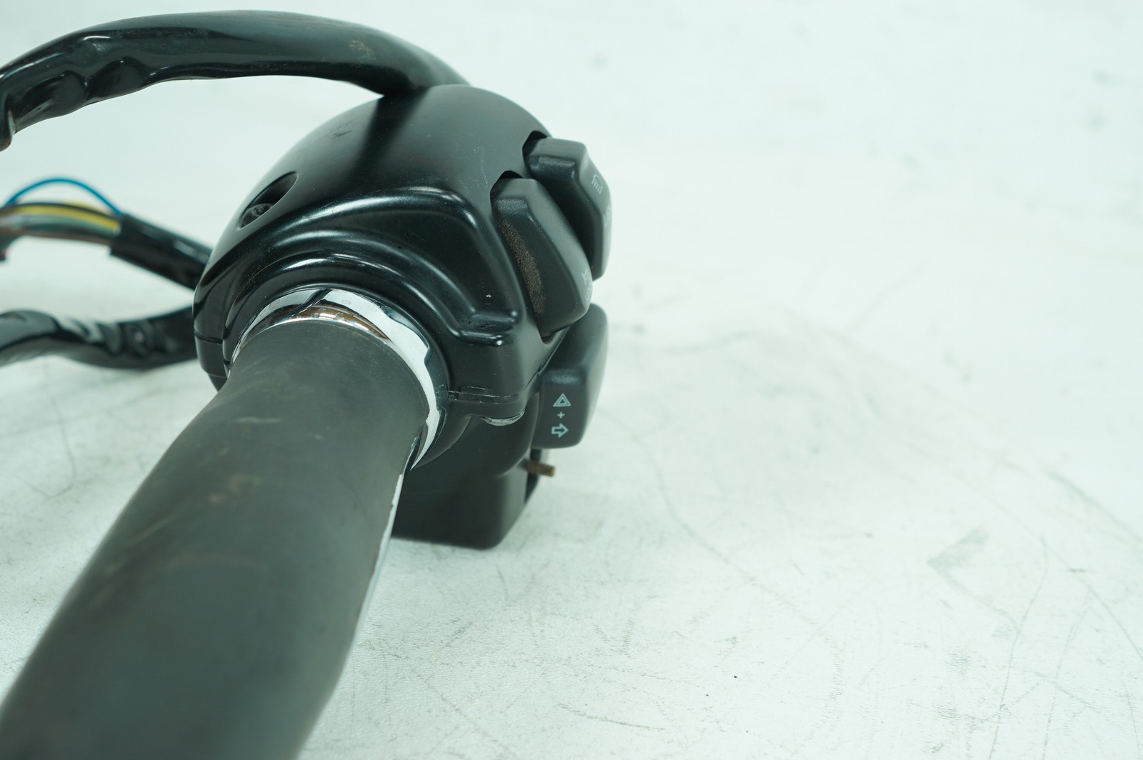 07 Harley Touring Street Glide OEM Left Turn Signal Headlight Switches Controls