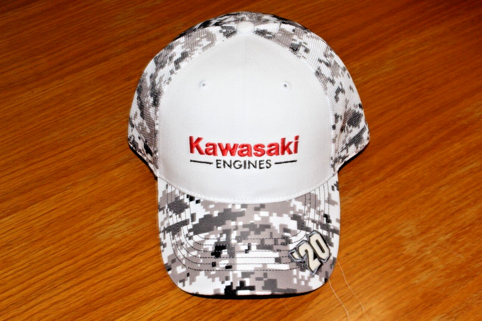 NEW Kawasaki 2020 Limited Edition / Genuine Kawasaki Engines Hat / Authenticated