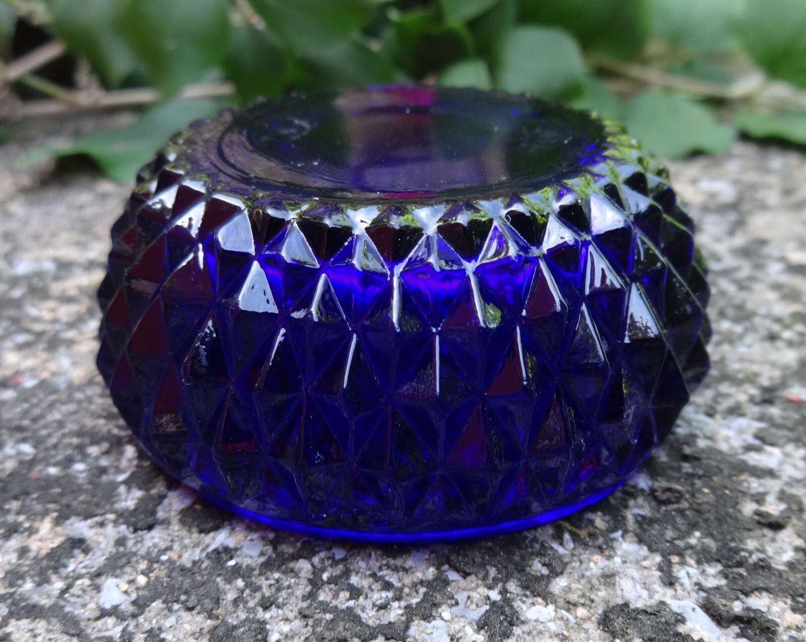 Cobalt Blue Glass Open Salt Dip, Cellar, Dish w/Diamond Point Pattern!