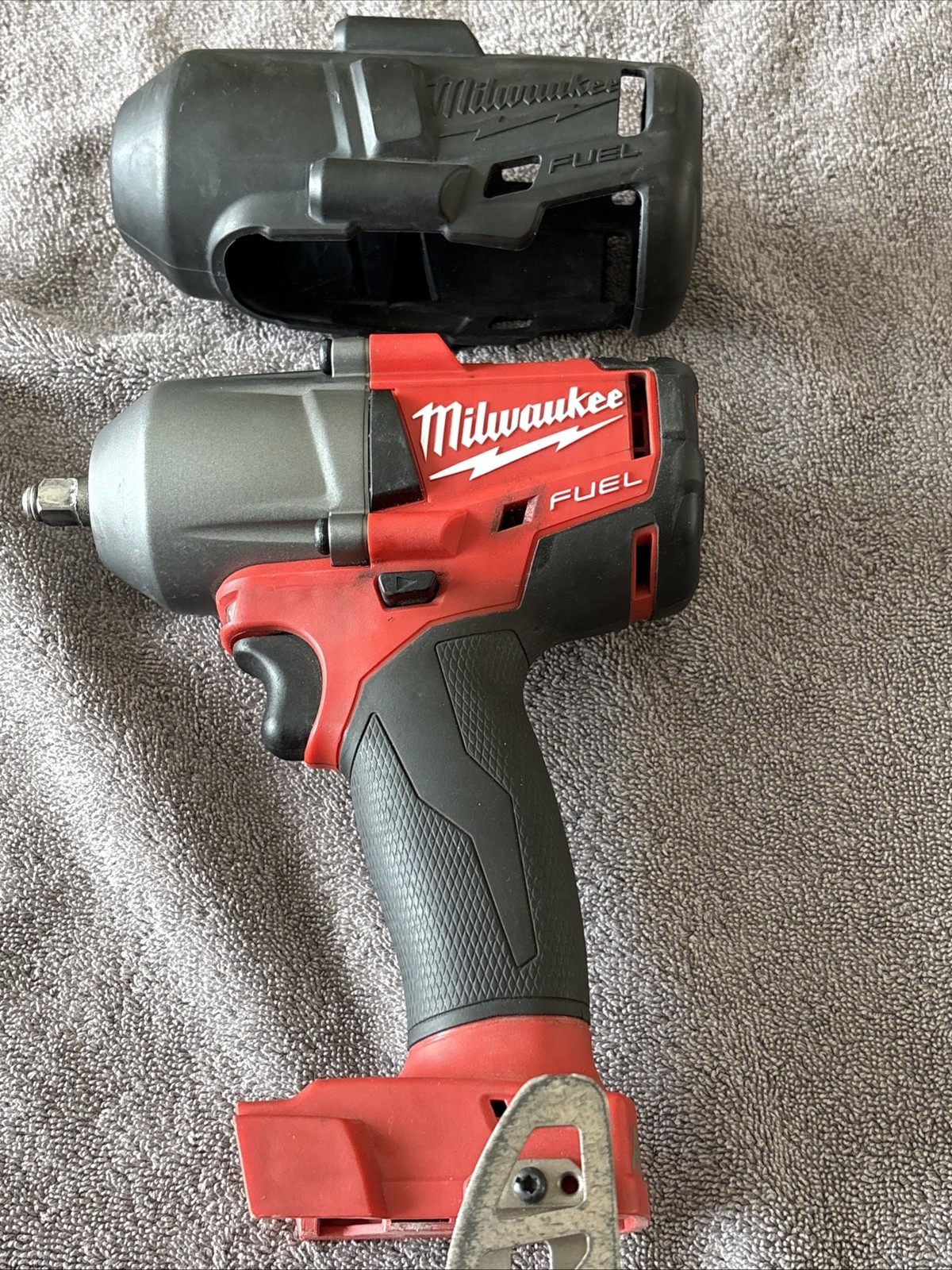 Milwaukee 2852-20 3/8 Impact w/boot
