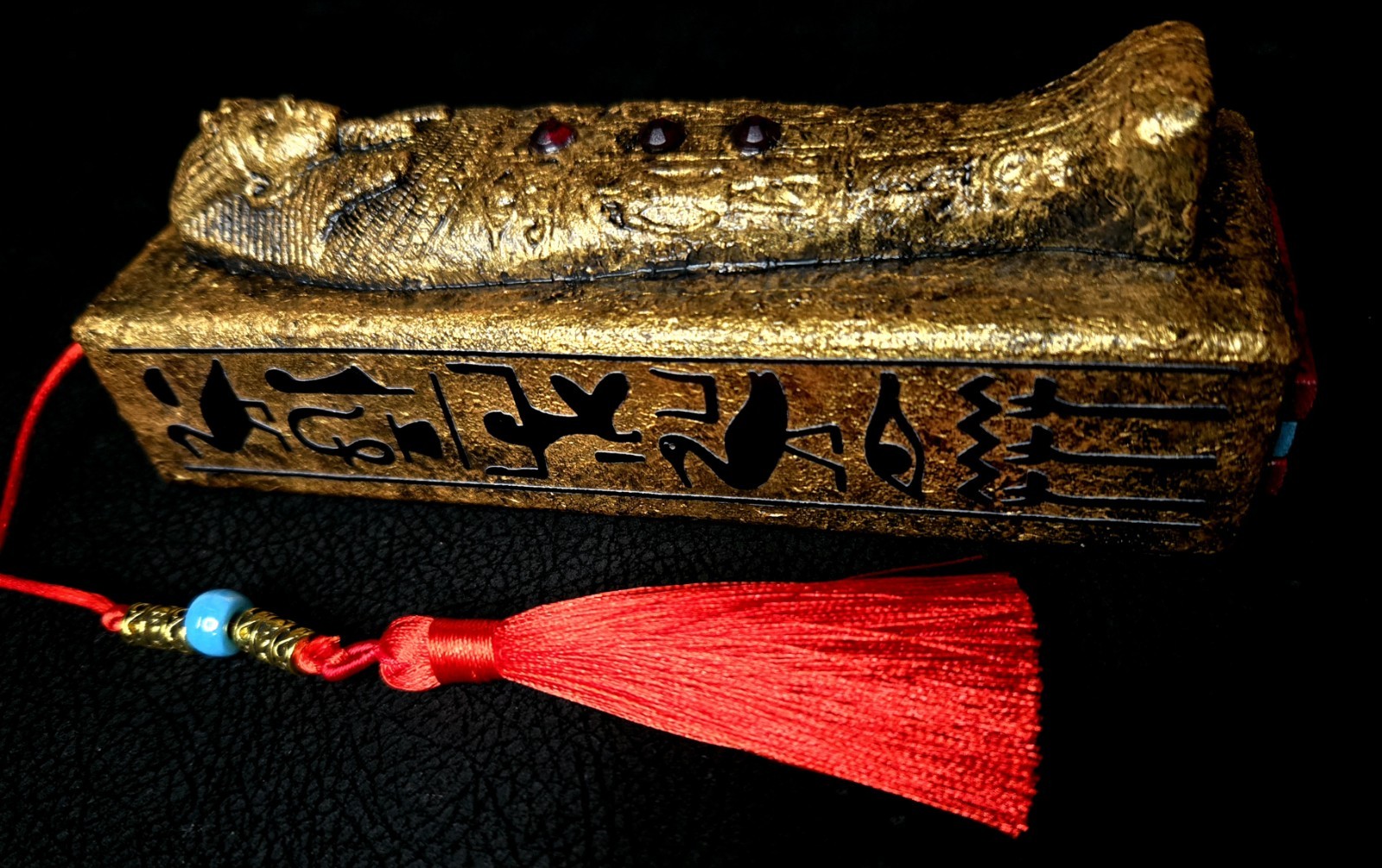 ARLEN STUDIO DIRECT. ISIS PREDICTION TOMB. Limited Edition.