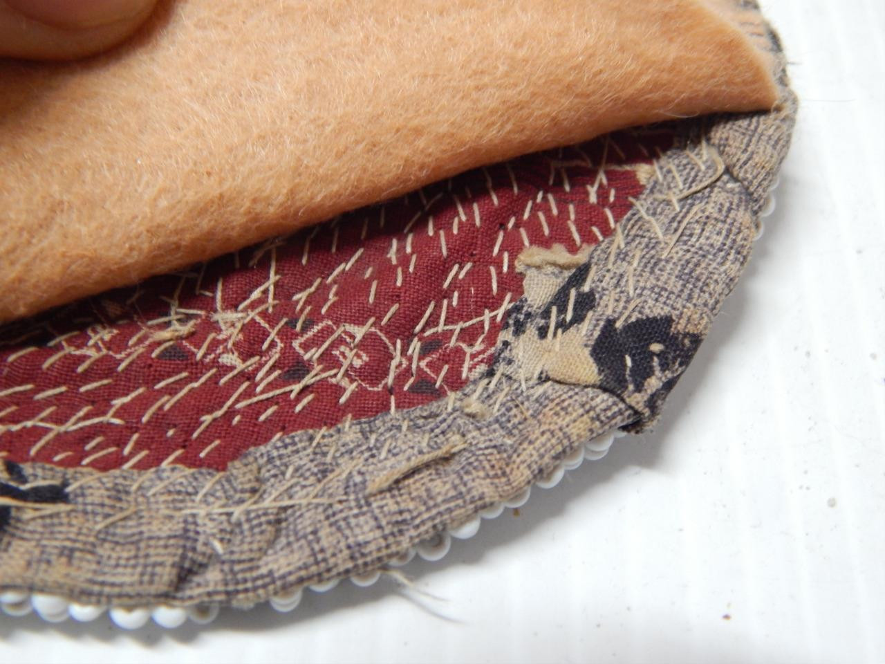 ANTIQUE / VINTAGE c.1920s CREE INDIAN FULLY BEADED TARGET POUCH