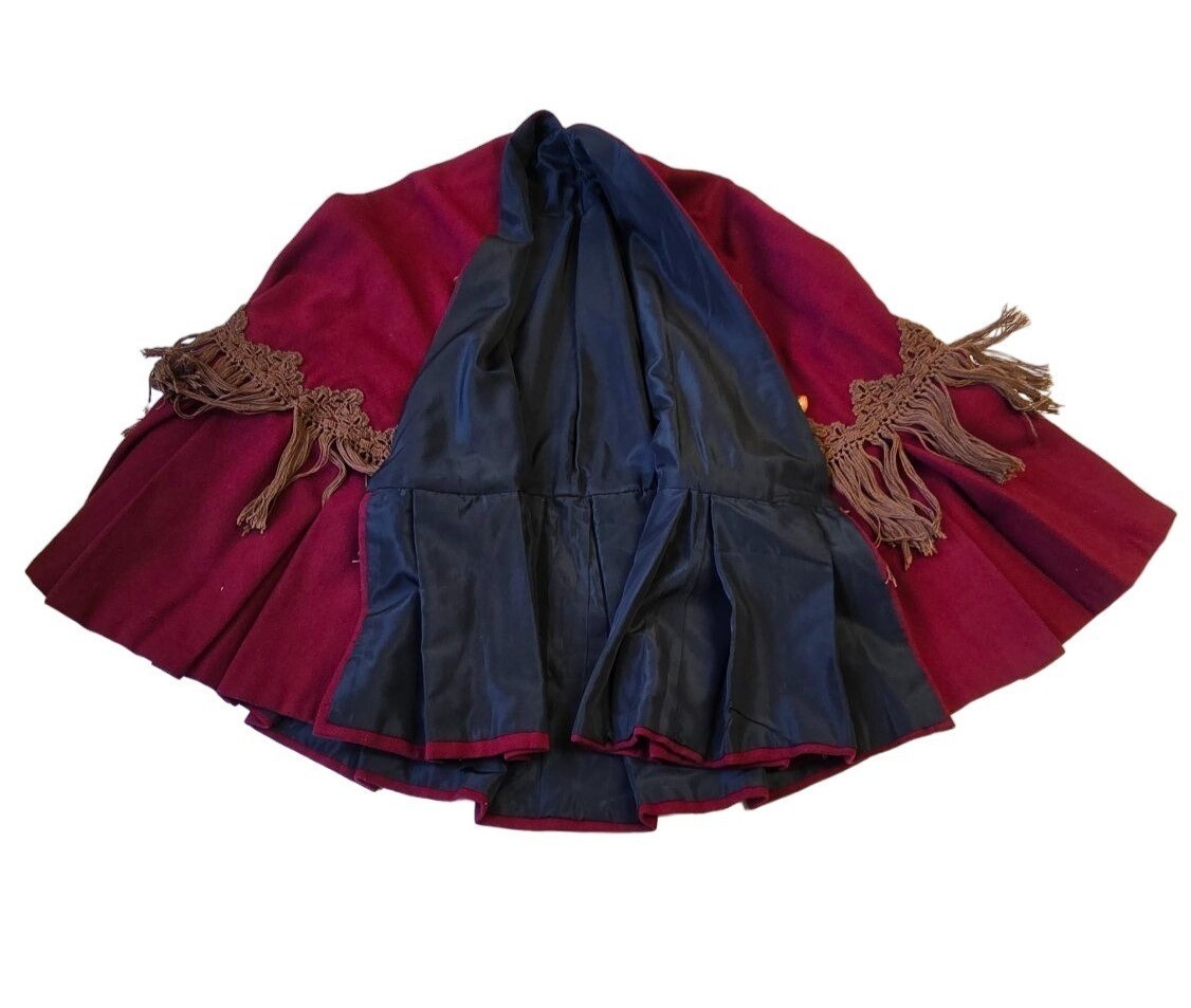 Victorian Burgundy Wool Capelet Fringe Cloak Steampunk Civil War Reenactment